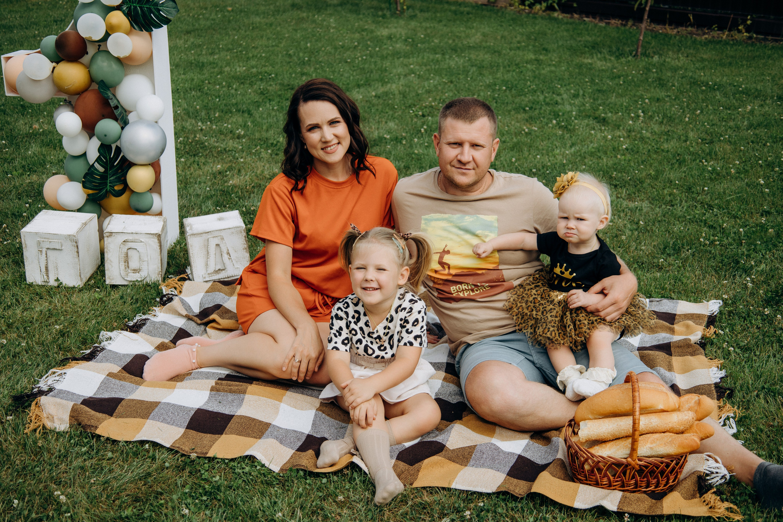 Хрустящие батоны и крошка Милана. Портретный и семейный фотограф в Воронеже Ксения Ремизова