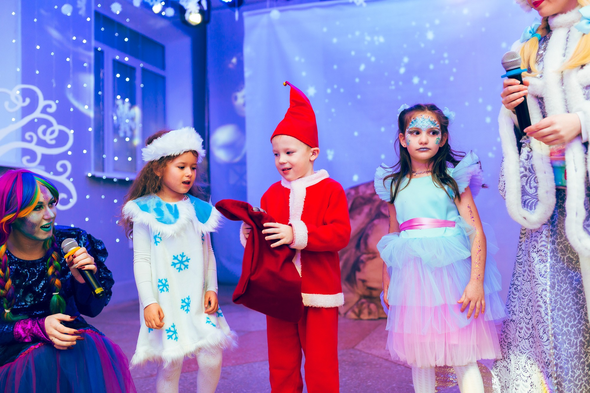 Новогодний детский утренник. Андрей Кровлин — фотограф в Славянке