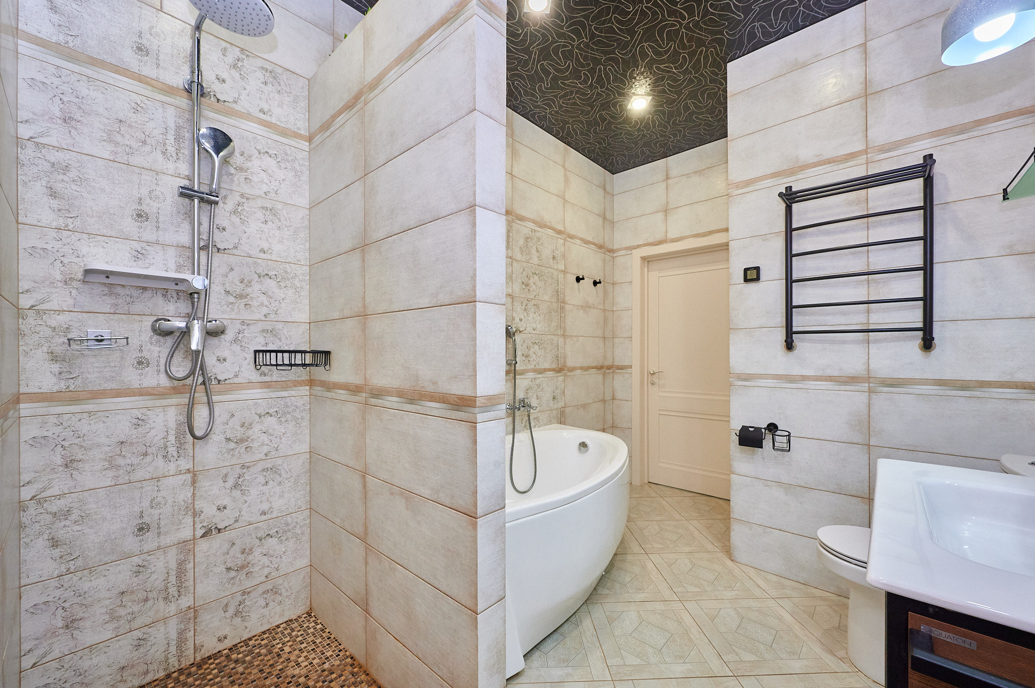 ванная комната в светлых оттенках 