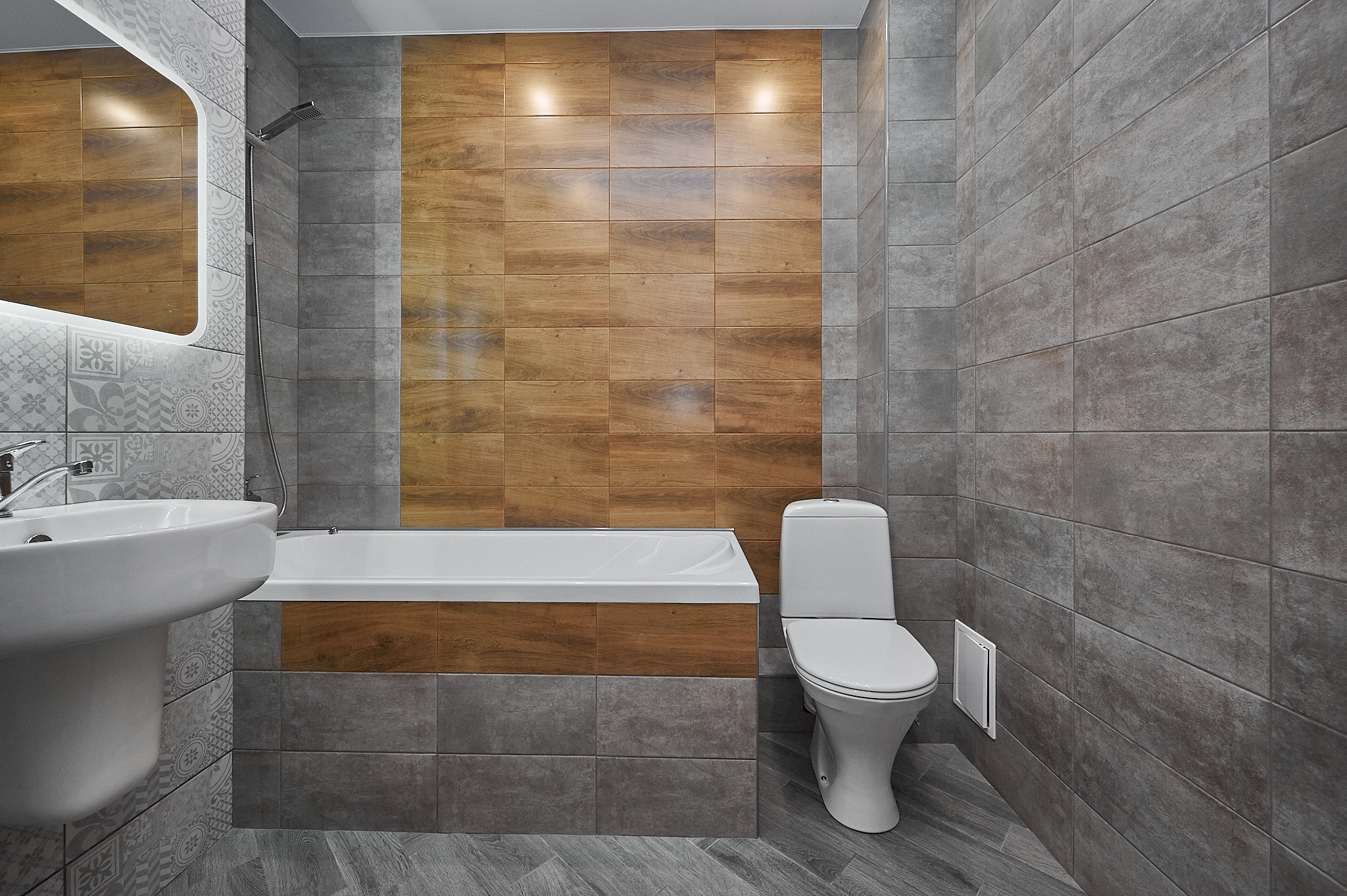 ванная комната серая плитка ванная зеркало с подсветкой 