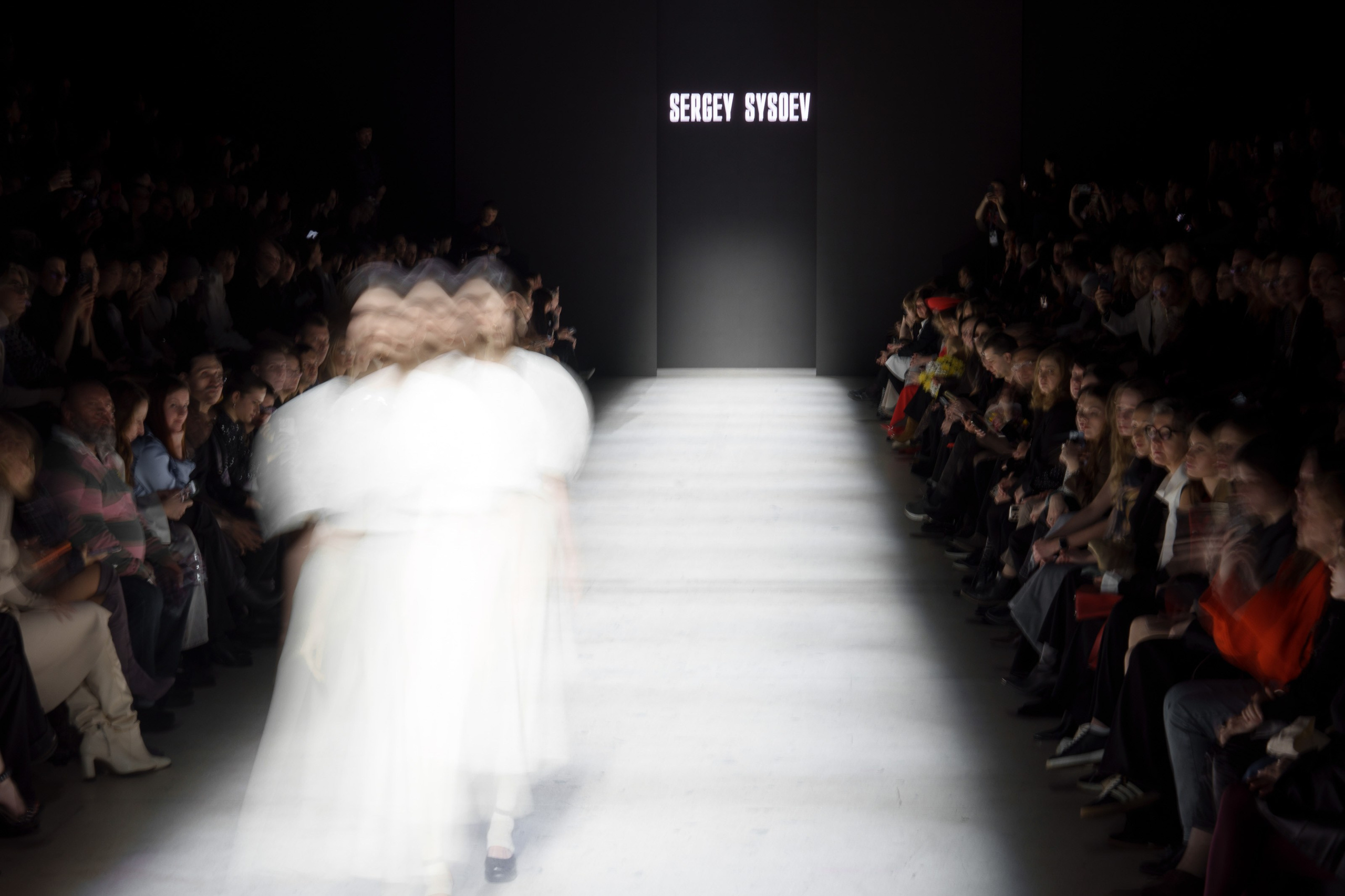 Moscow Fashion Week 2025 весна. Фотограф Николай Прокофьев модельные тесты в Москве