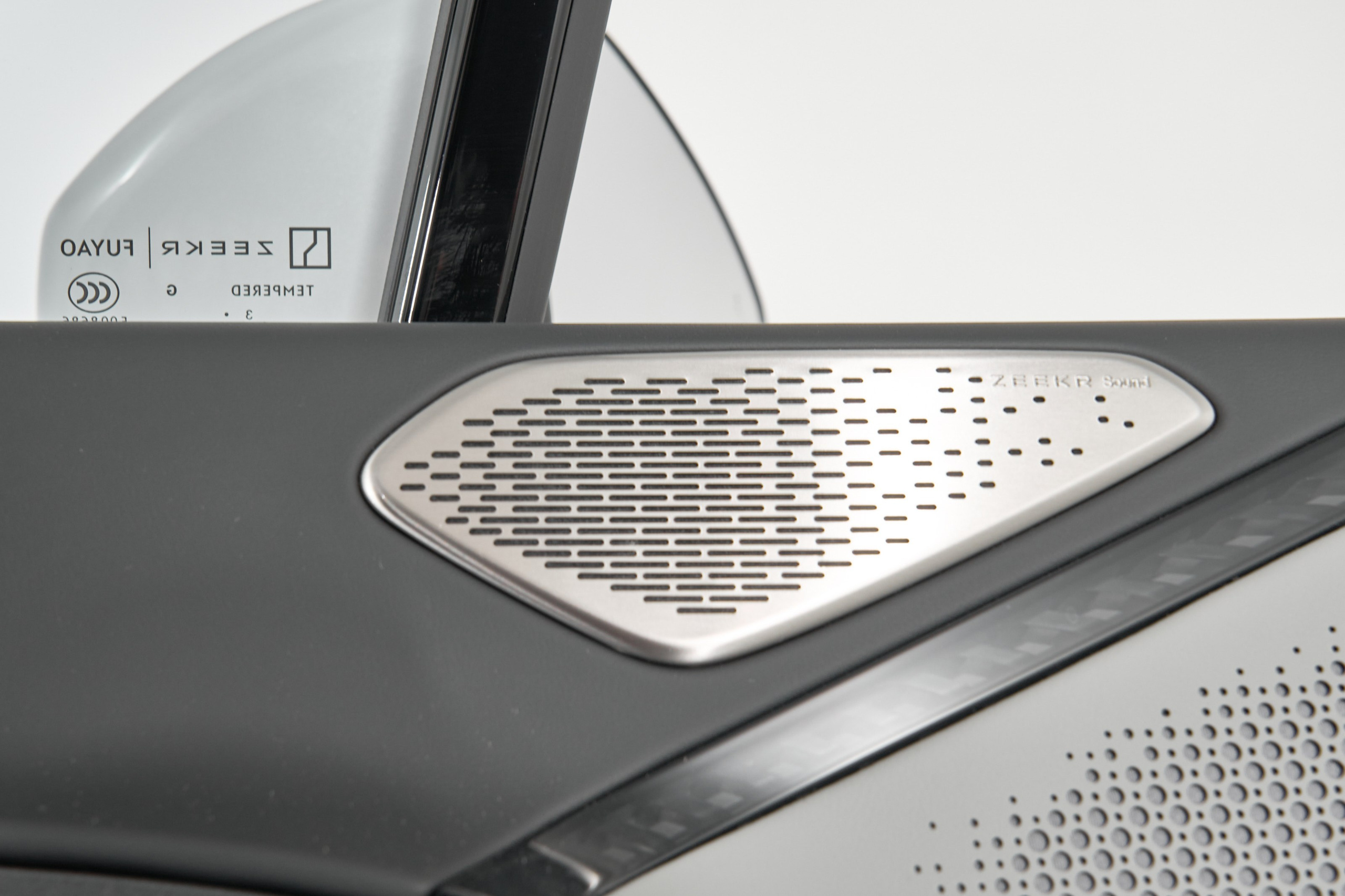 Zeekr 007_1. Фотограф Николай Прокофьев модельные тесты в Москве