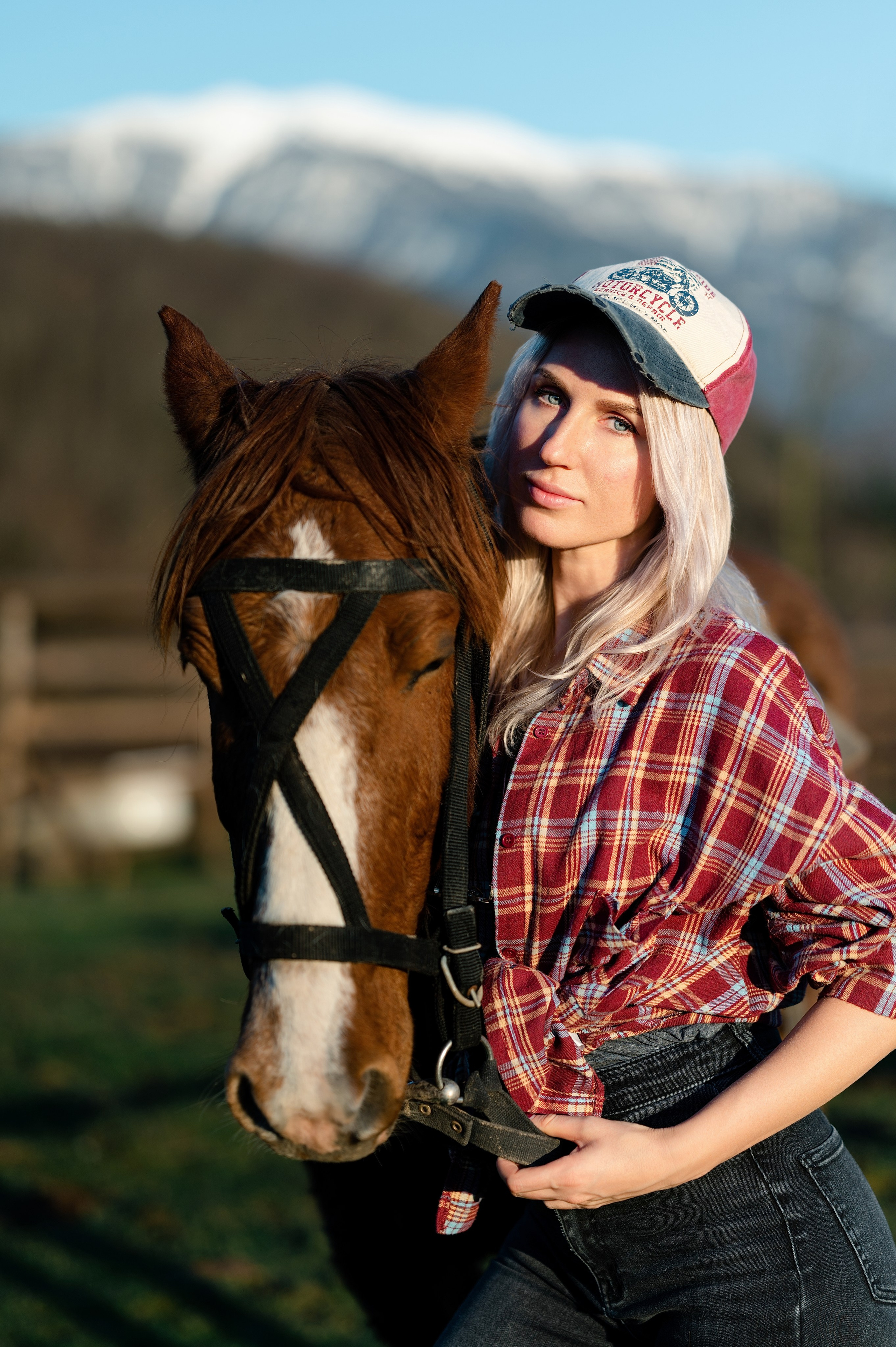 Соло. Фотограф и видеограф в Сочи, Краснодаре. Reels, портреты, события