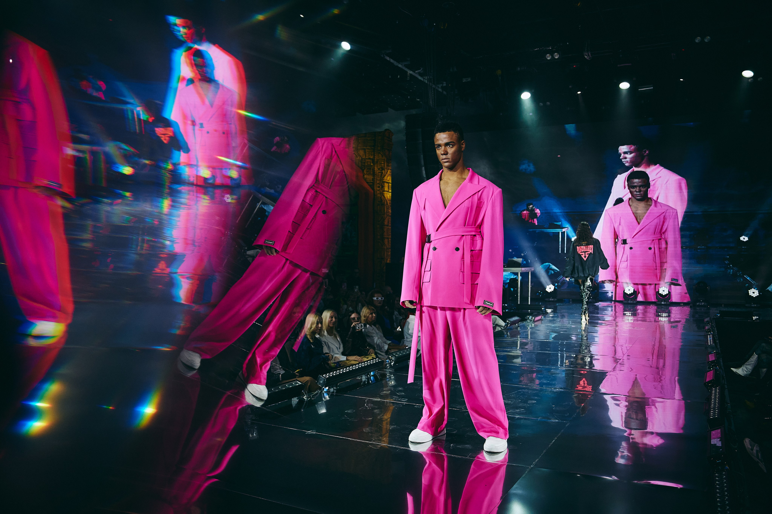 NEW ERA DESIGNER ANDREY PONOMAREV