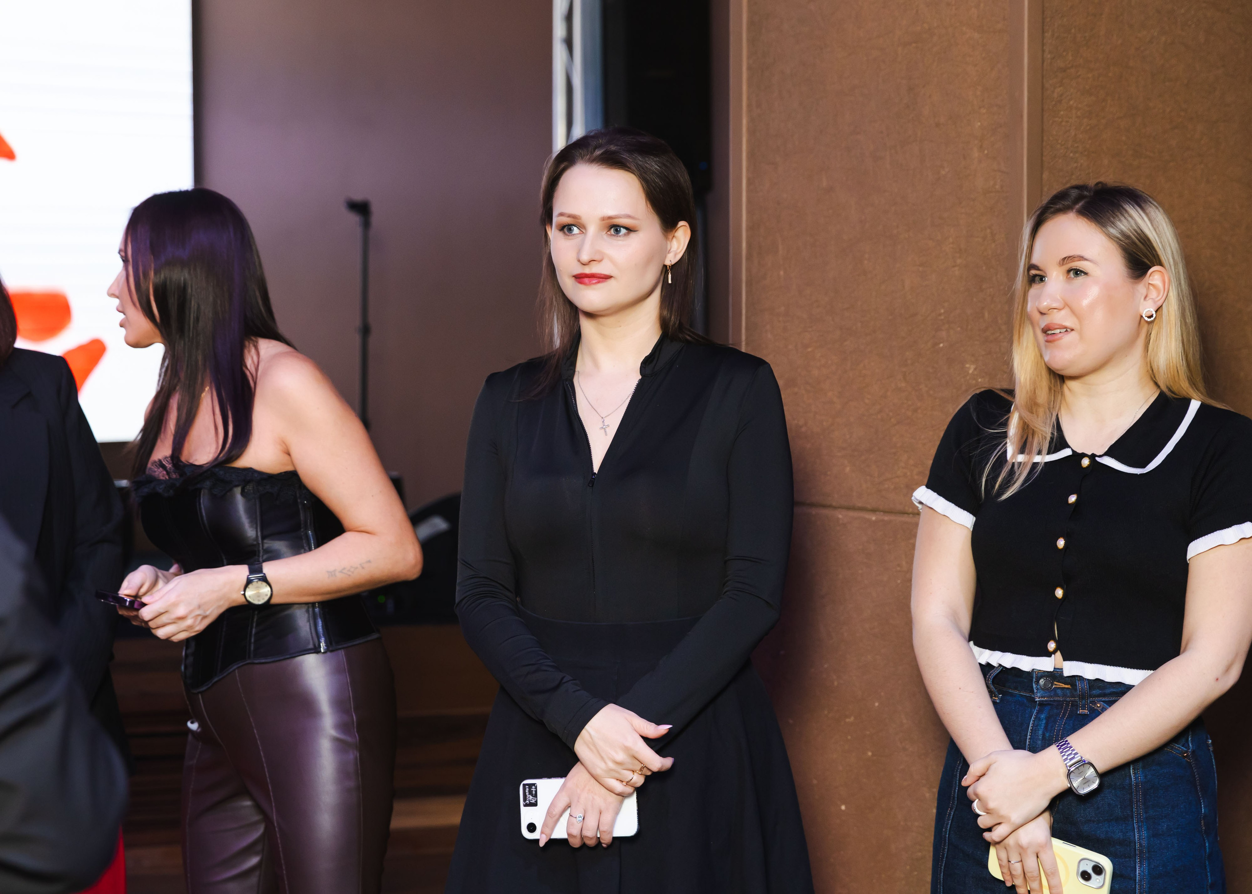 07.03.2026 Женский день, Кипарис. ФОТОГРАФ ВИНОГРАДОВА ДАРЬЯ