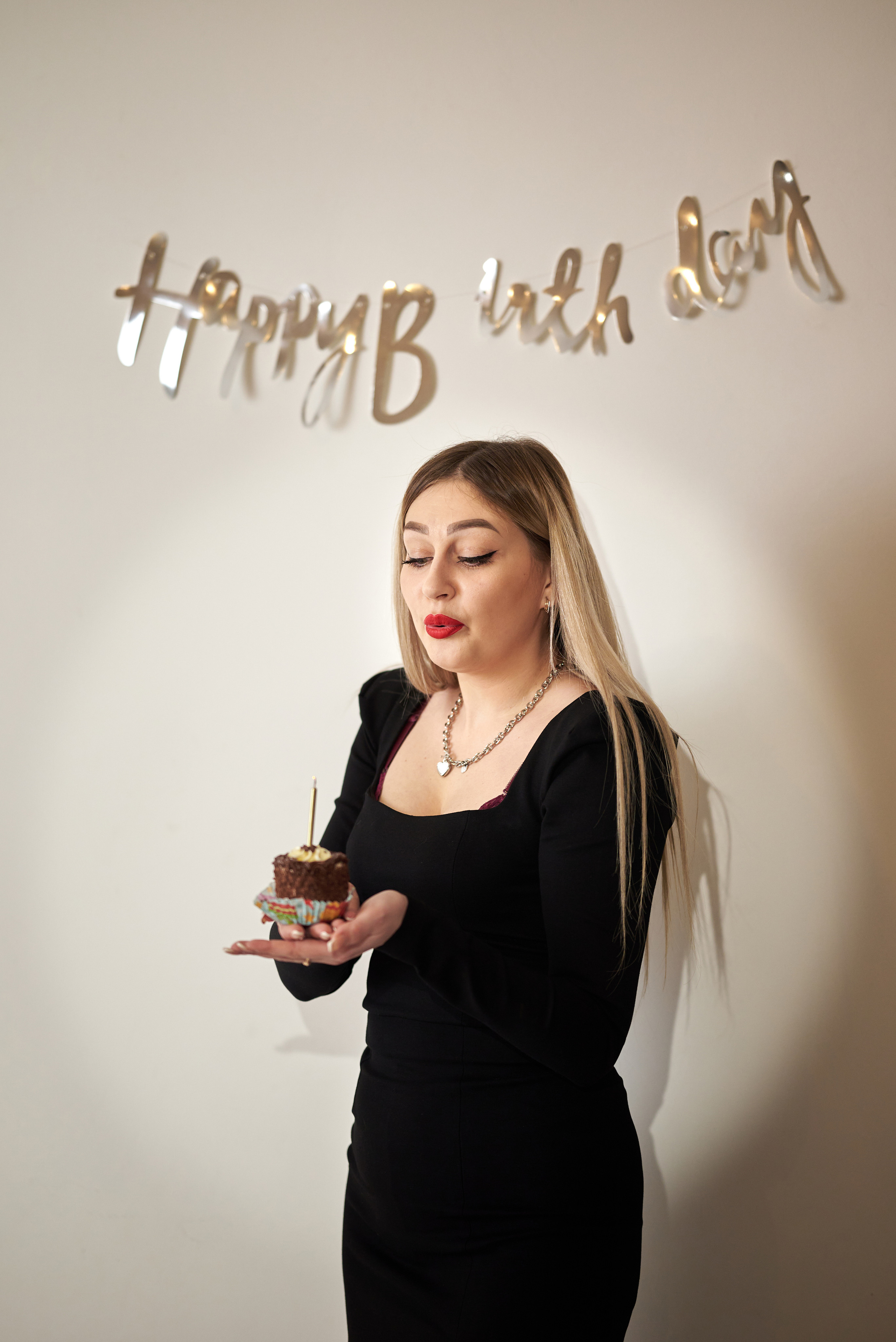 Индивидуальная фотосъемка, фотограф Старый Оскол, фотосессия. Профессиональный фотограф Старый Оскол, Губкин — свадьба, венчание, крещение, юбилей и день рождения