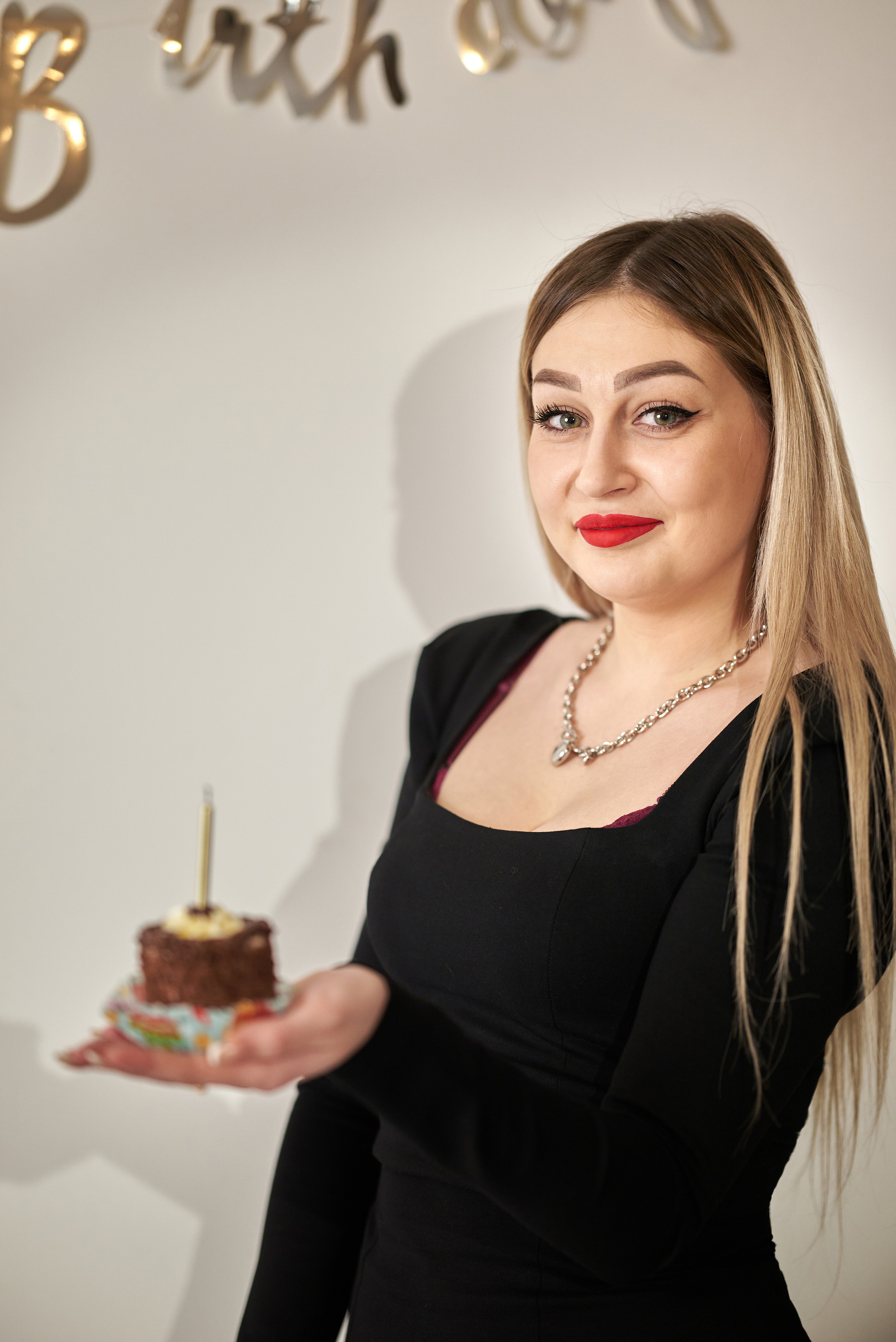 Индивидуальная фотосъемка, фотограф Старый Оскол, фотосессия. Профессиональный фотограф Старый Оскол, Губкин — свадьба, венчание, крещение, юбилей и день рождения