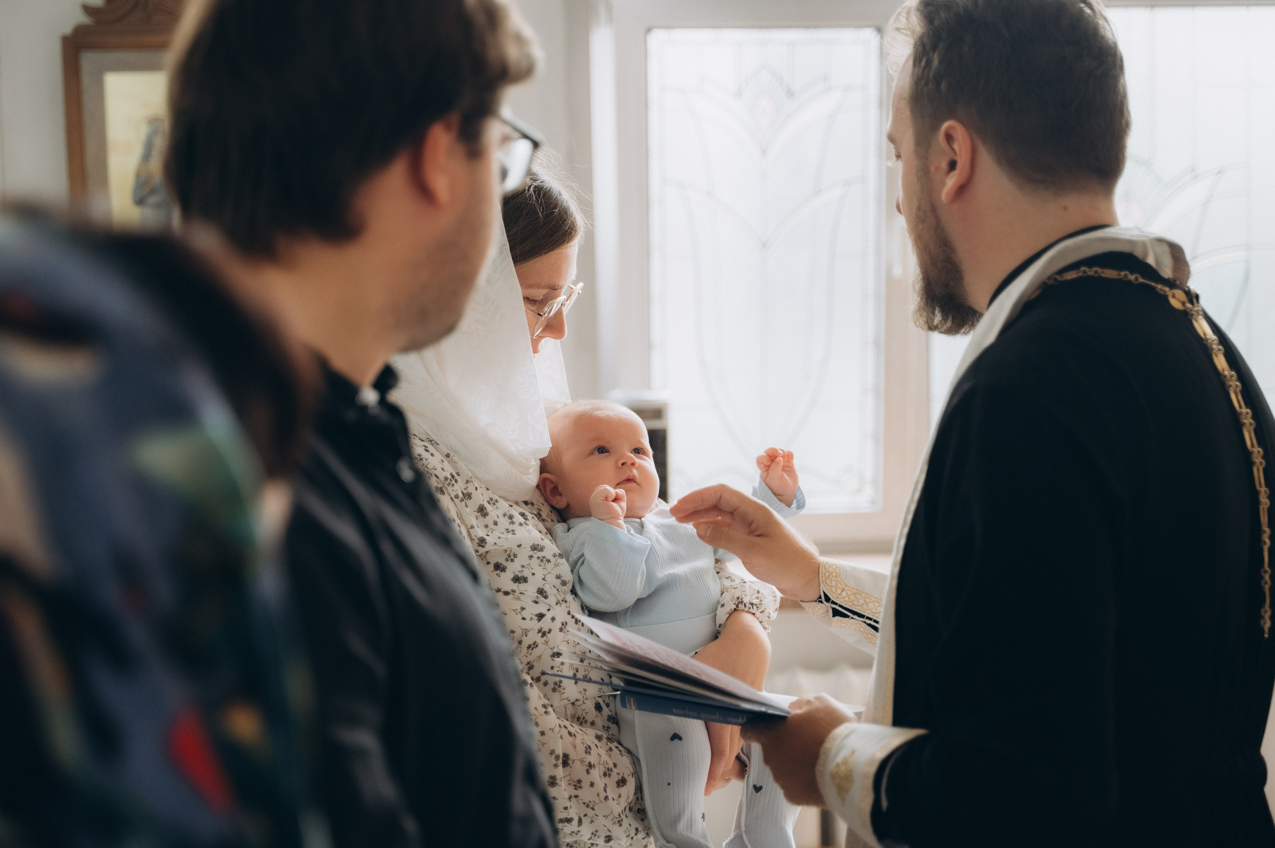 Крещение Ромы (Приход храма святой Равноапостольной княгини Ольги). Семейный фотограф в Минске Дарья Дреко