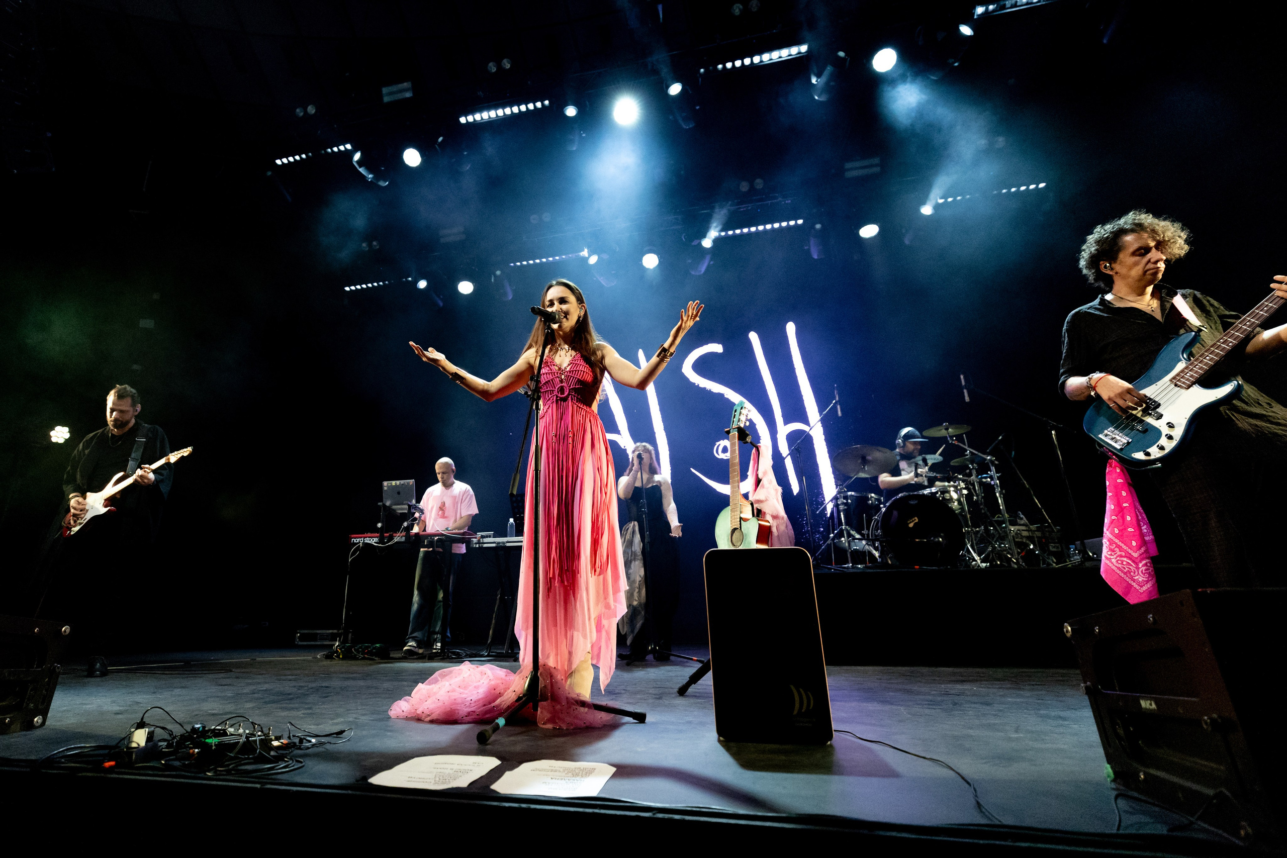 Концерт tAISh в клубе «Аврора» 20.03.2026 (Санкт-Петербург). Портретный фотограф в Санкт-Петербурге Вадим Корнеев