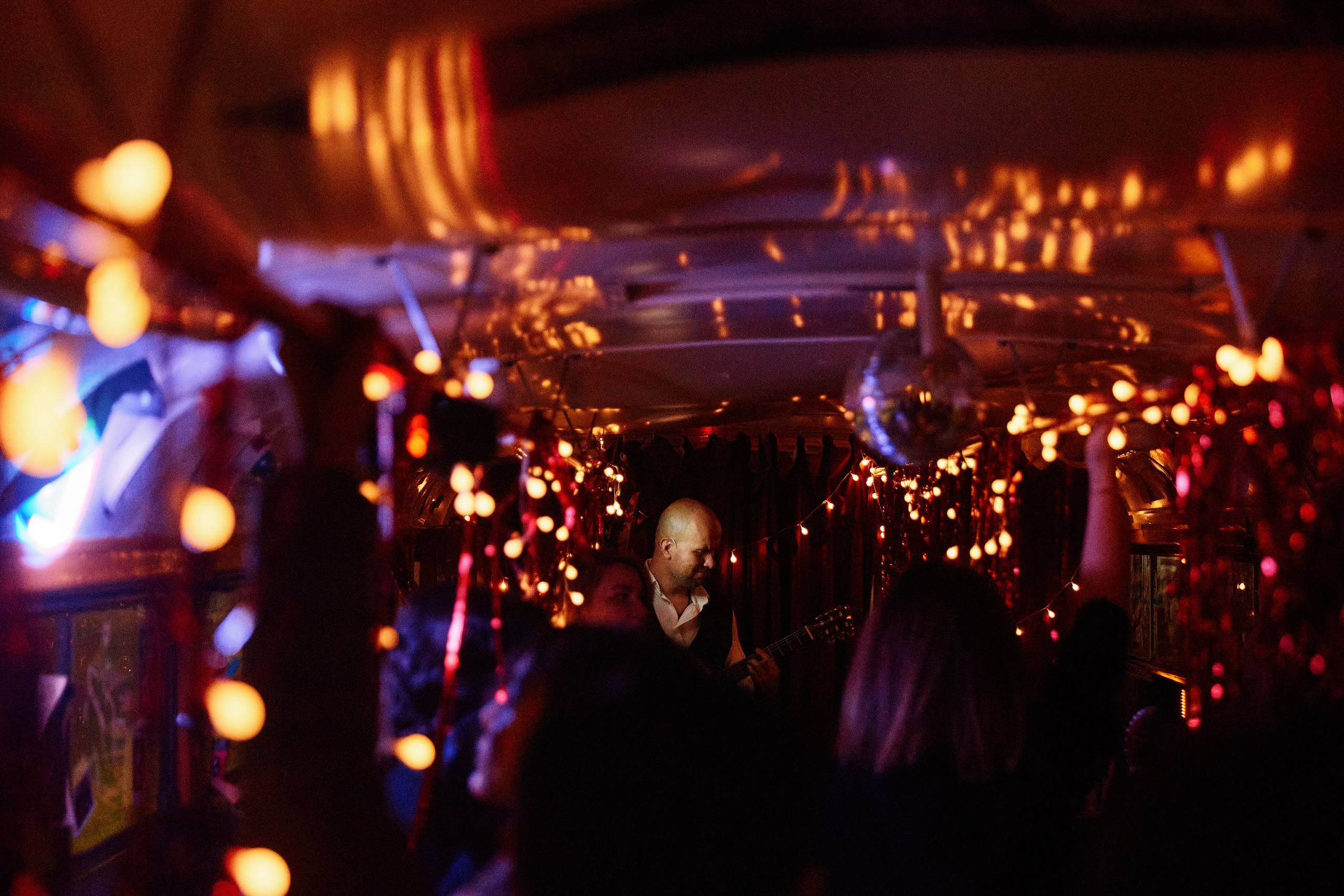 Tram 35 30.11. Свадебный репортажный фотограф краснодар максим дремов дрёмов фотосессия студия цена