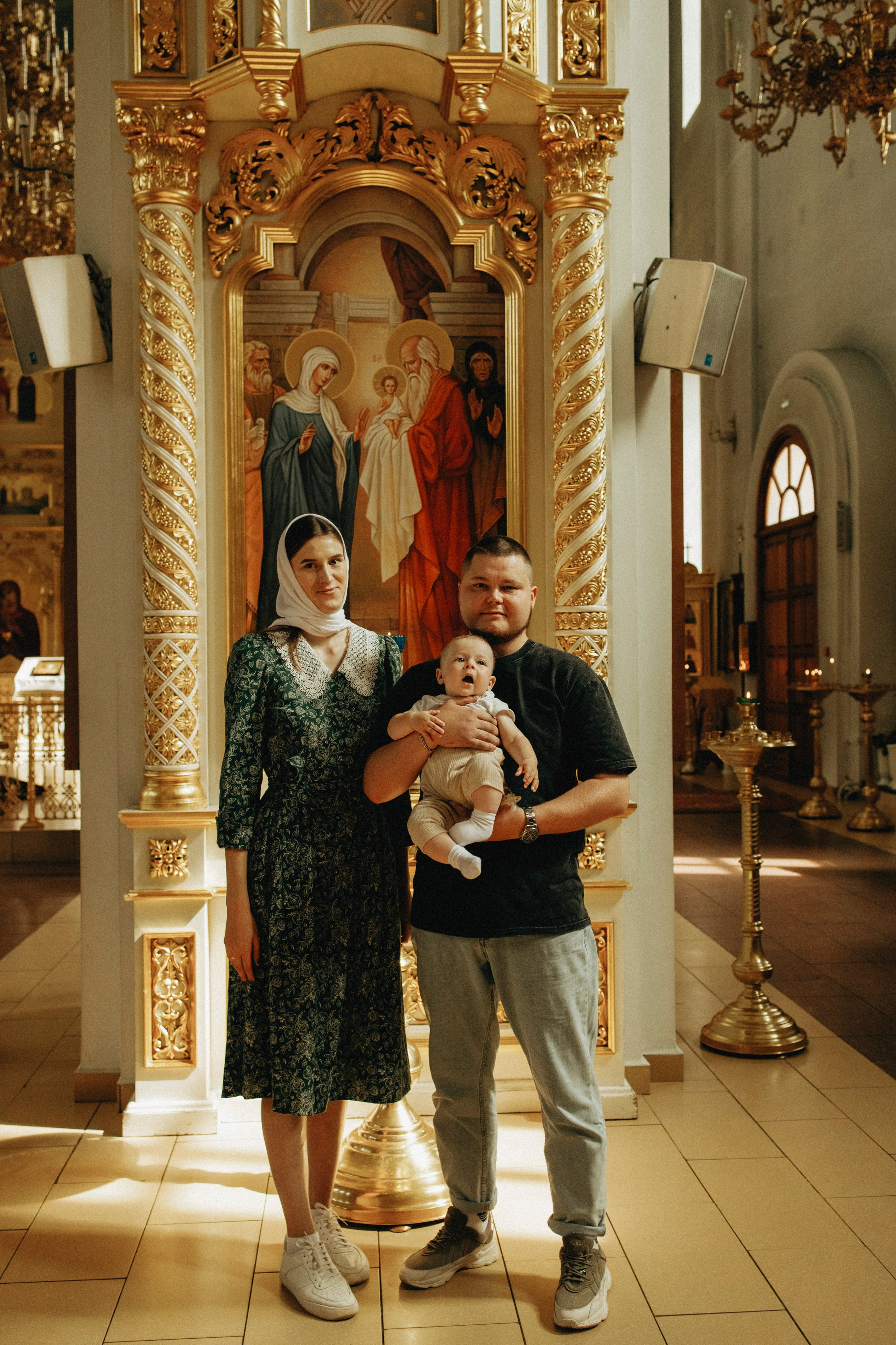 Фотосъемка таинства крещения. Lifestyle семейный и детский фотограф в Омске Иванова Екатерина