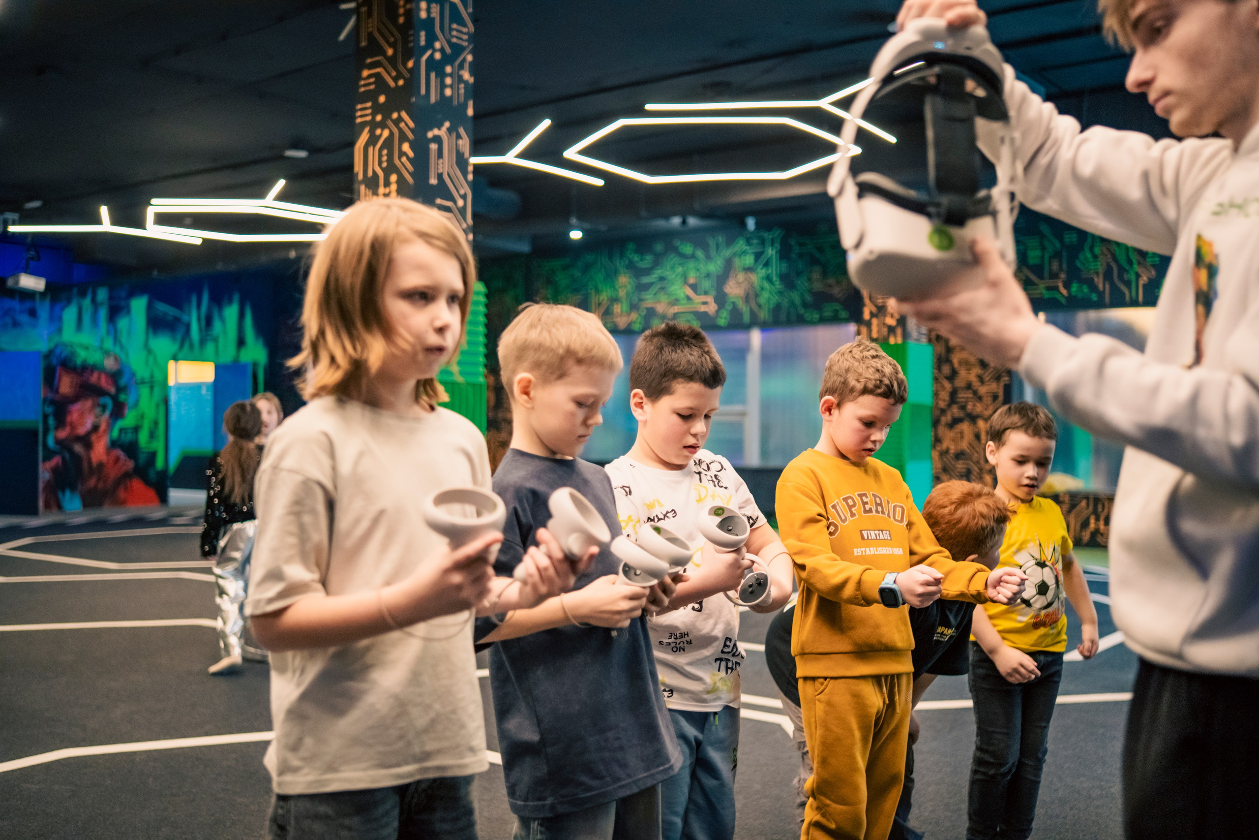 VR January — February — March 2025. Felixtones