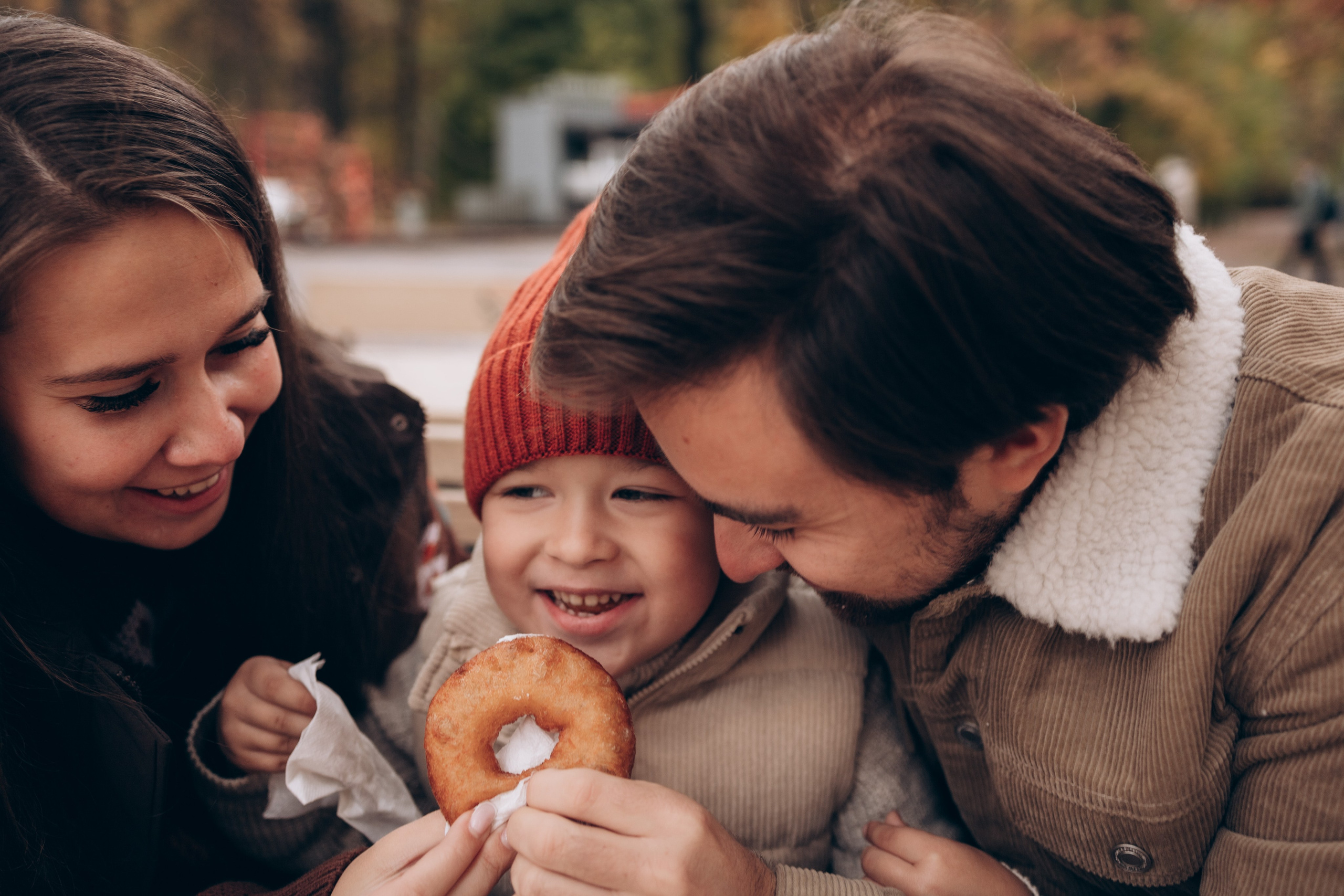 Осенняя семейная фотосессия в парке ЦПКиО им. Кирова на Елагином острове. Семейный и детский фотограф в Санкт-Петербурге Павлова Елена