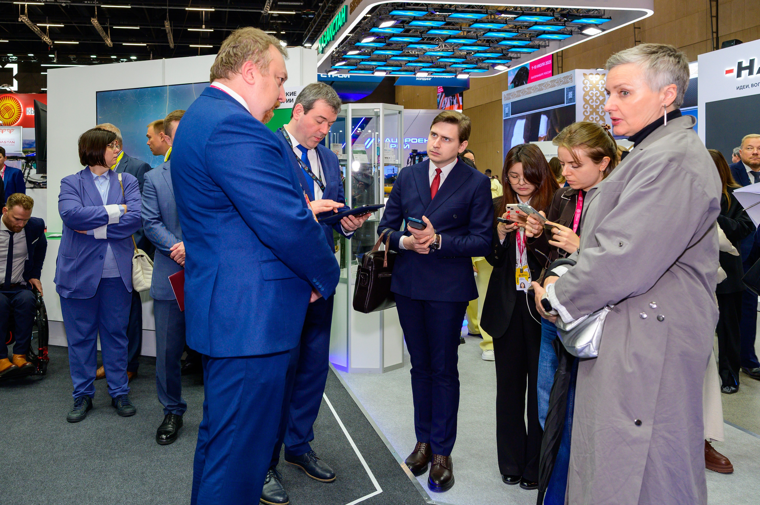 BigindustrialweekBelarus. Фотоуслуги, услуги фотографа, фотографирование важных событий