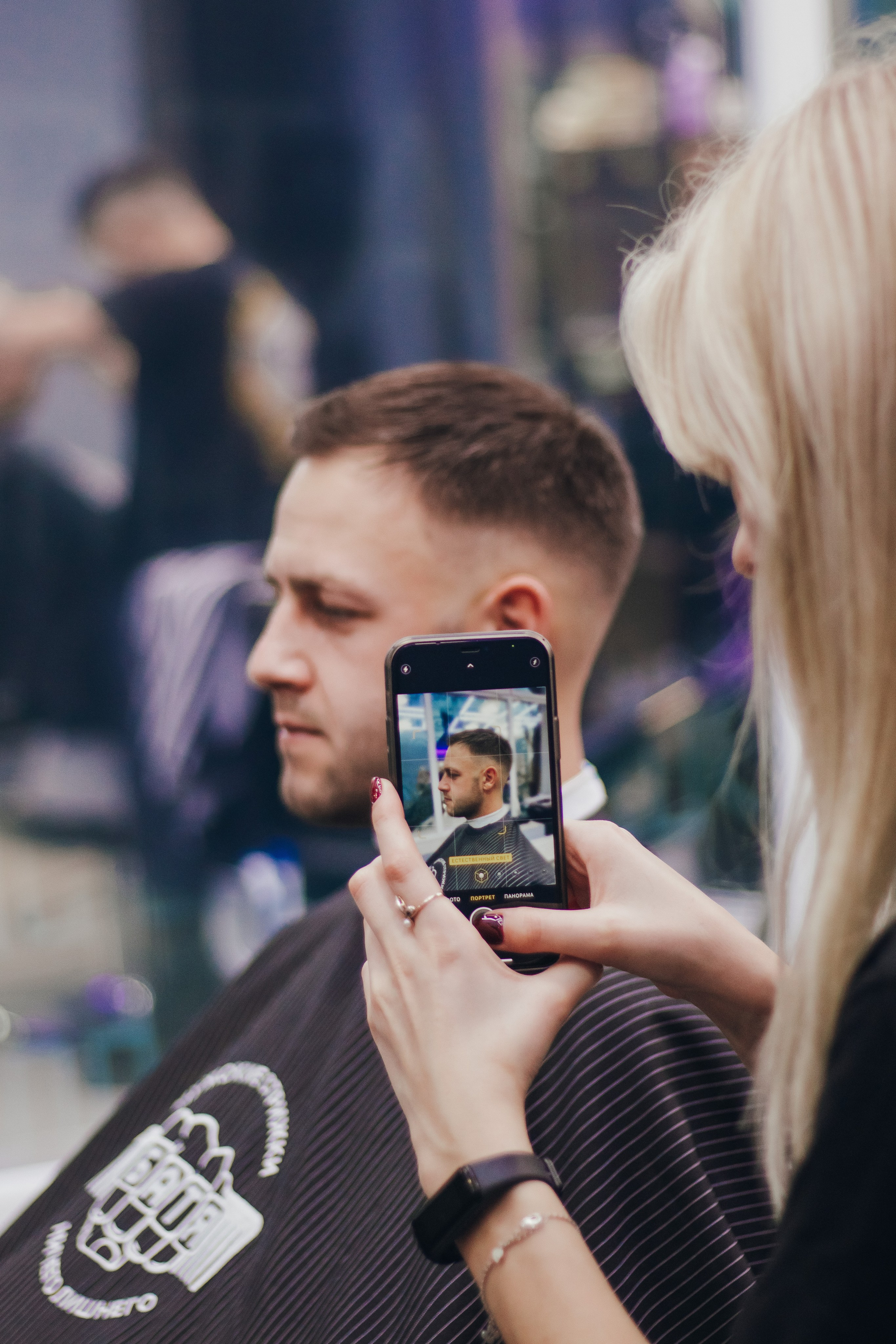 Barbershop Dad. Content shooting. KRIS KRUPINNIKOVA