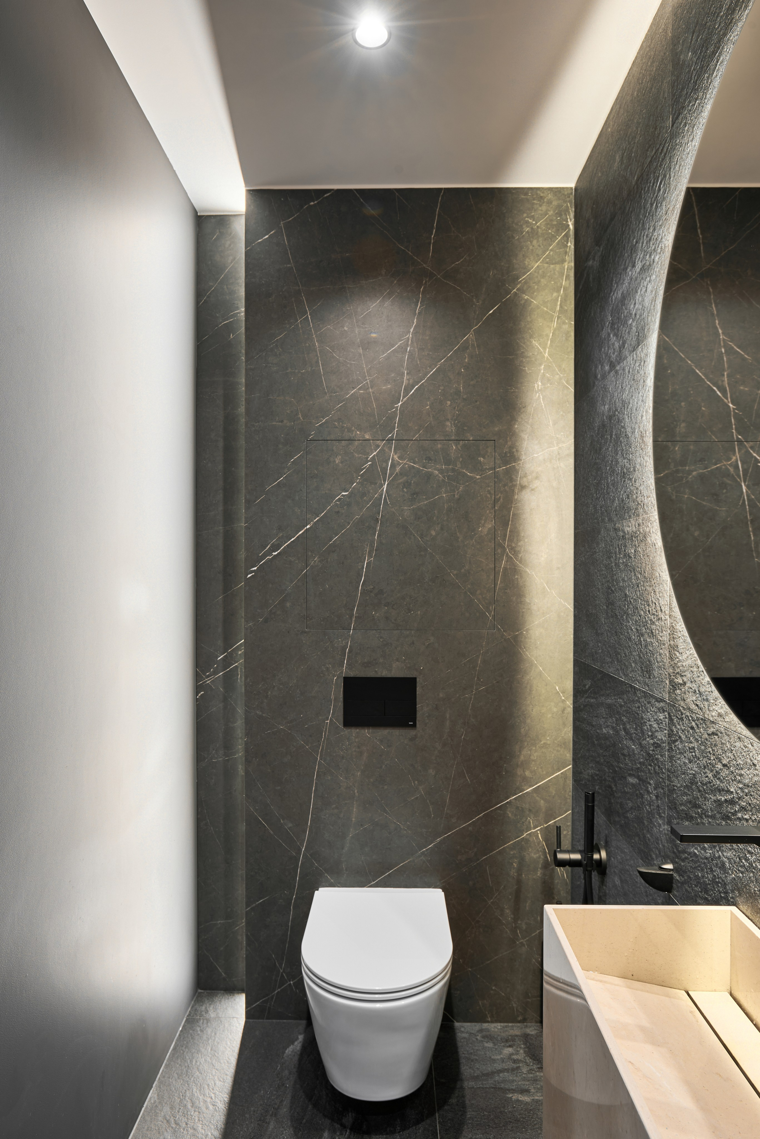 Съёмка для ремонтной компании Raevsky. Автомобильный и интерьерный фотограф в Минске Александр Тагаев