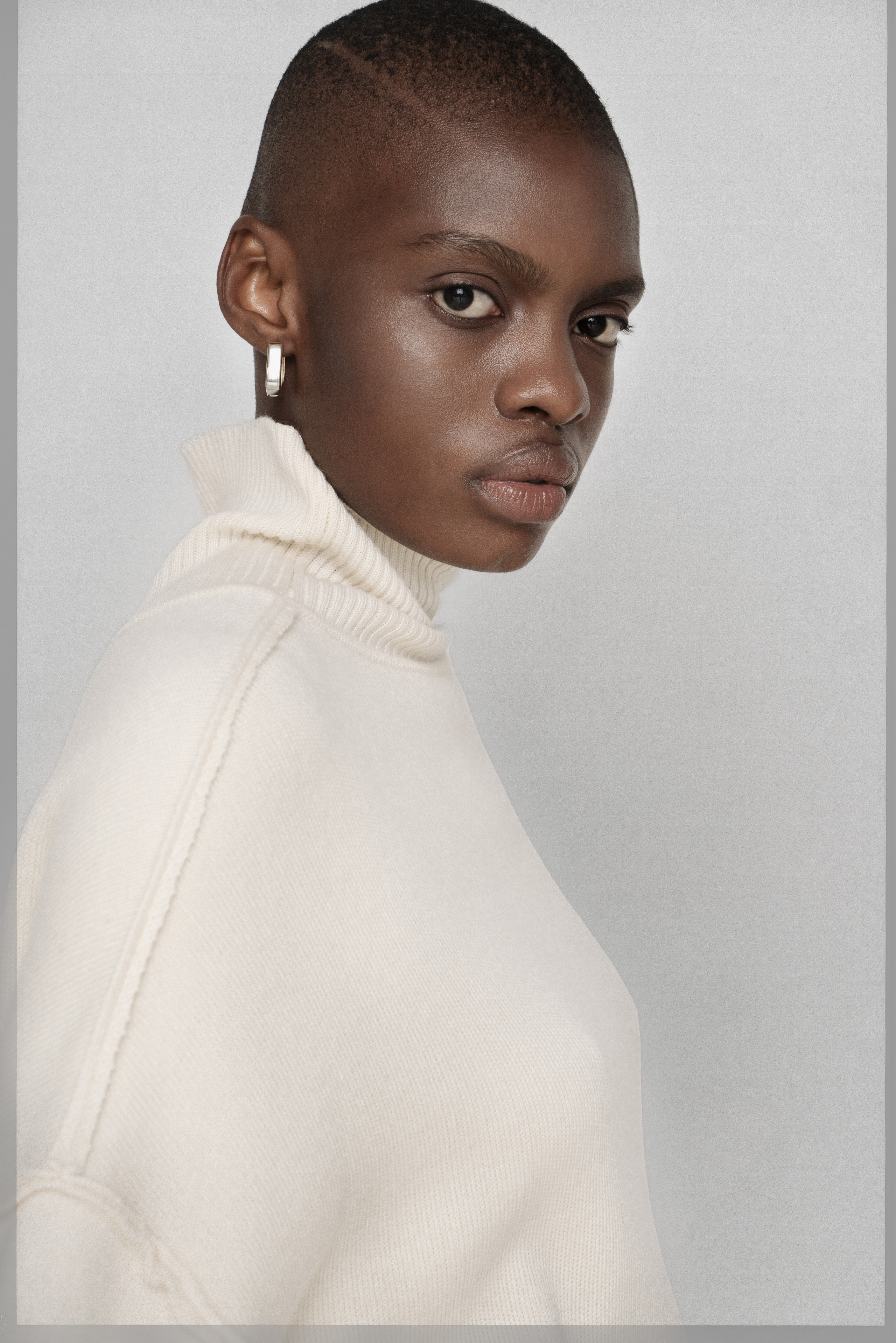 Brand style « MATÜ» knitwear. Hope_retouch