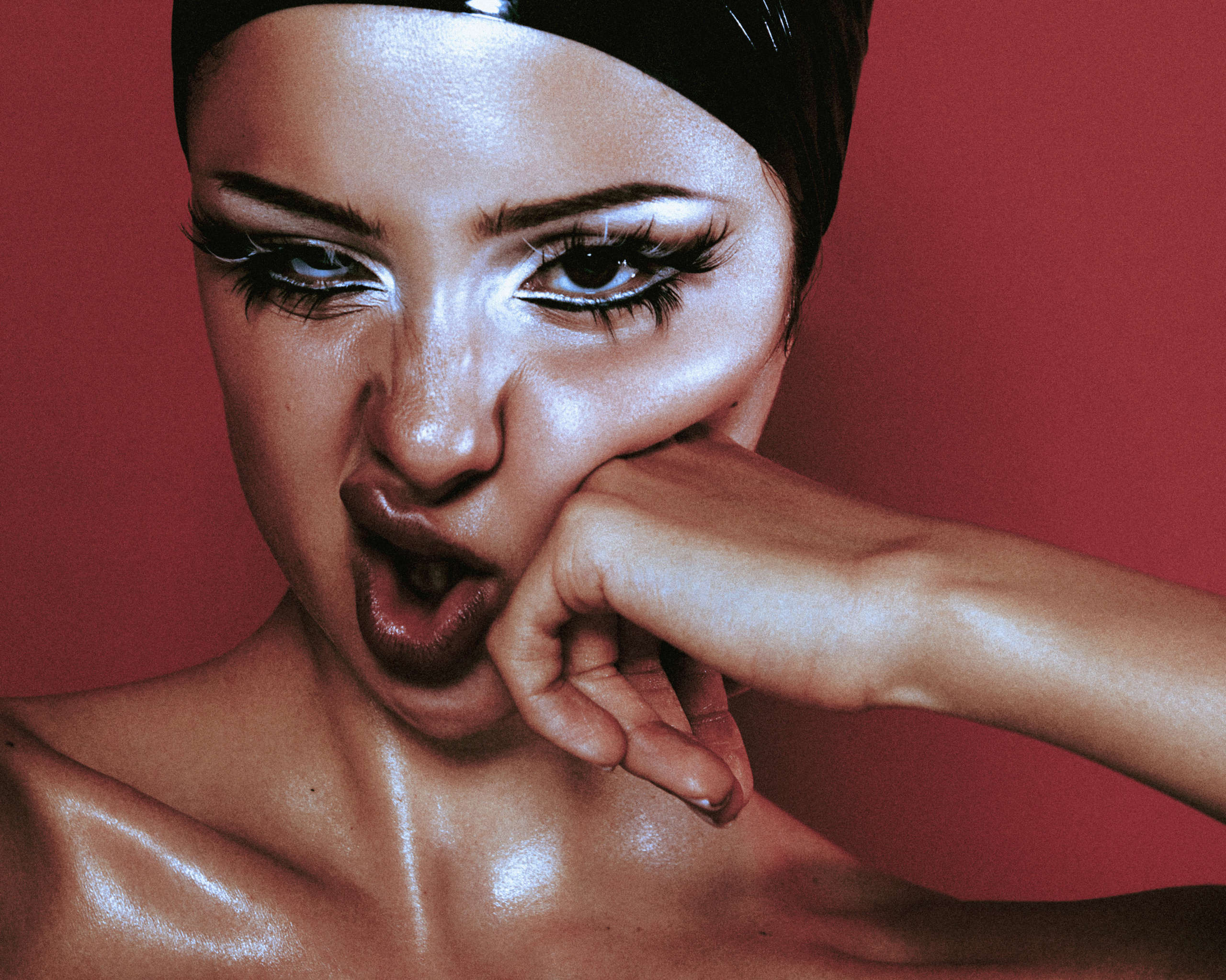 Latex. Hope_retouch