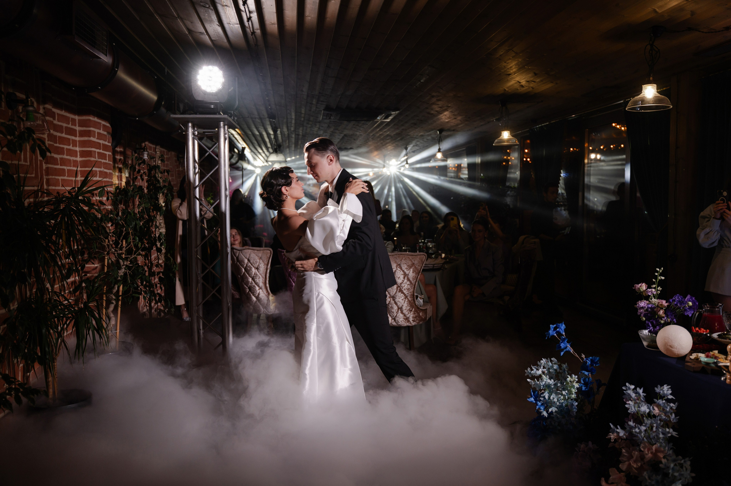 Свадебный фотограф в Ростове отель Хаят. Свадебный фотограф в Ростове Максимов Максим