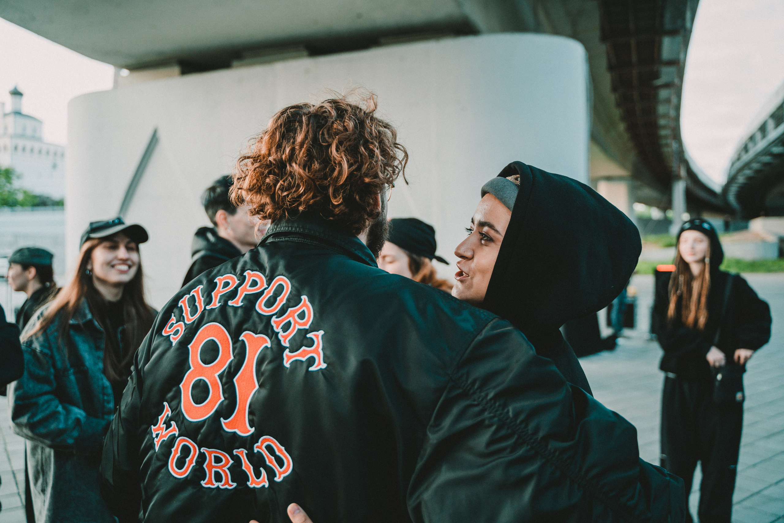 Бэкстейдж съемок клипа «Шулай». Главная