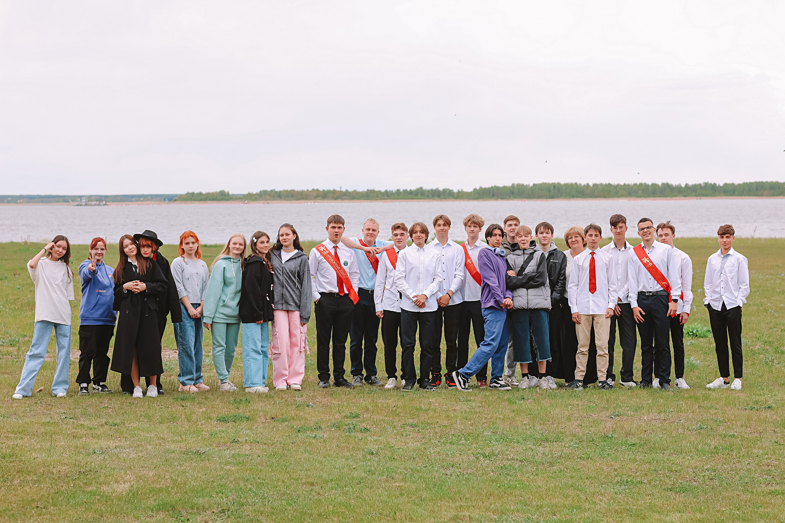 Последний звонок. Семейный фотограф Тюмень, фотограф на роды Салмина Мария