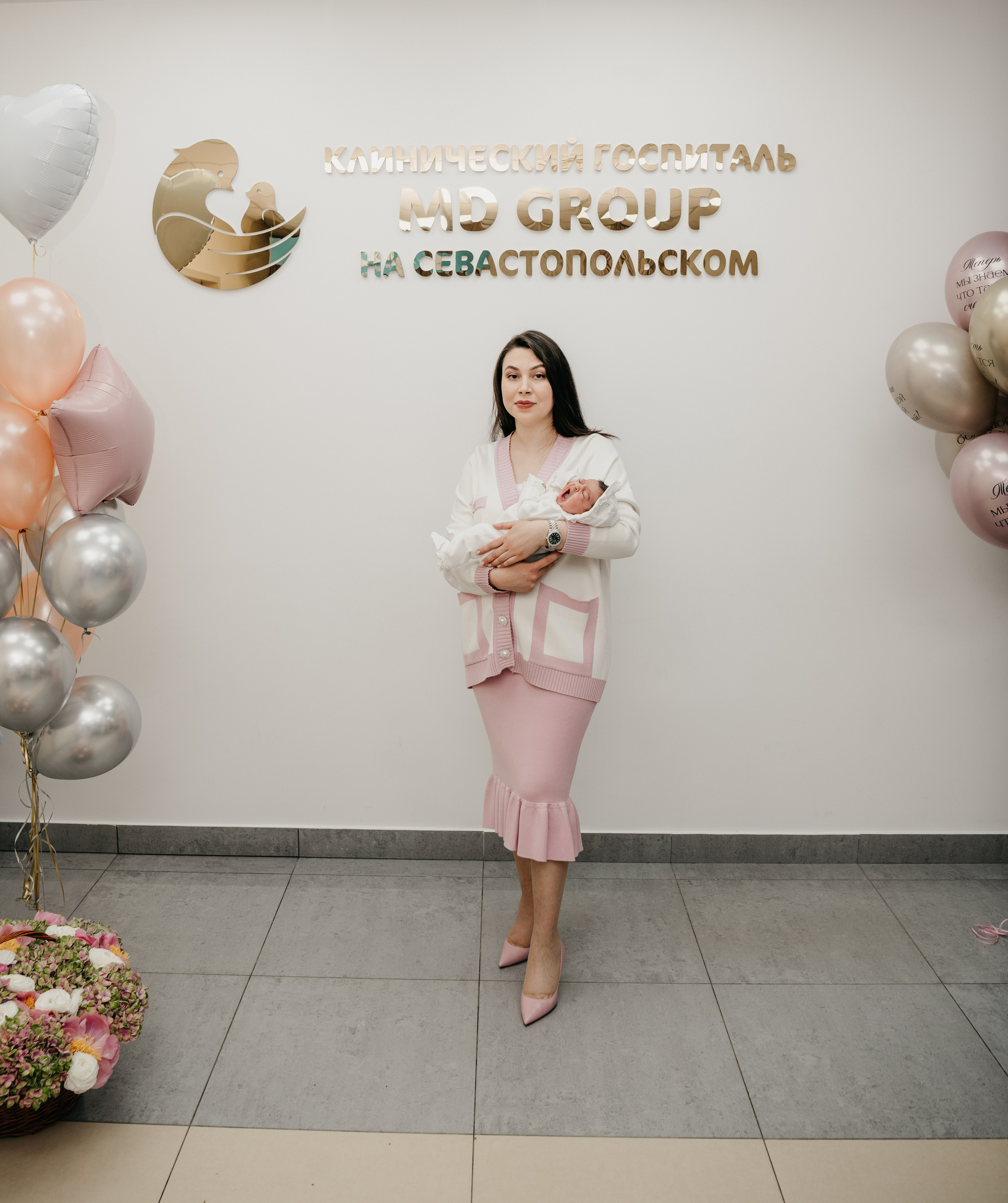 Выписка Адель. Фотограф на выписку из роддома в Москве и МО