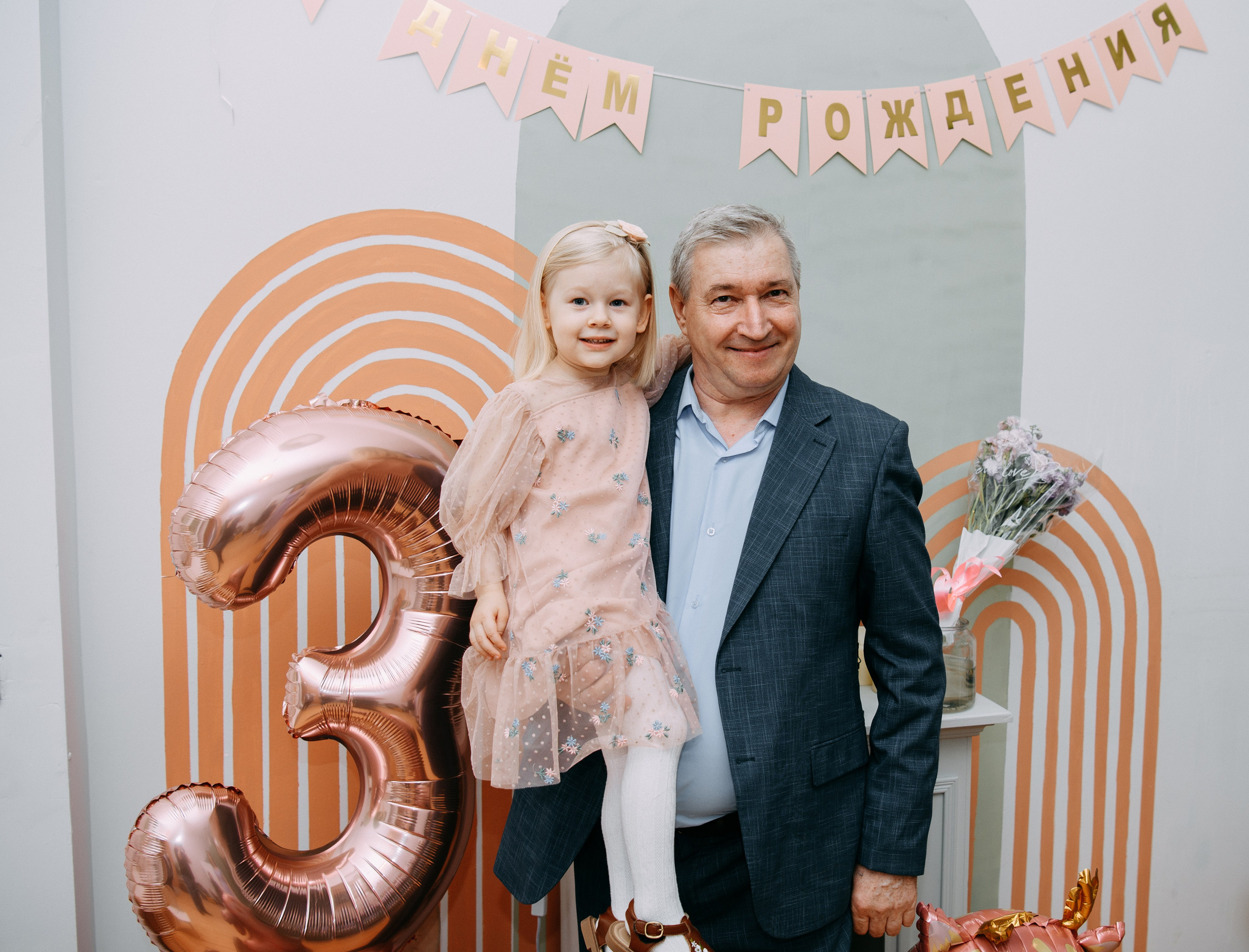 День рождения Анны Павловны. Фотограф на выписку из роддома в Москве и МО
