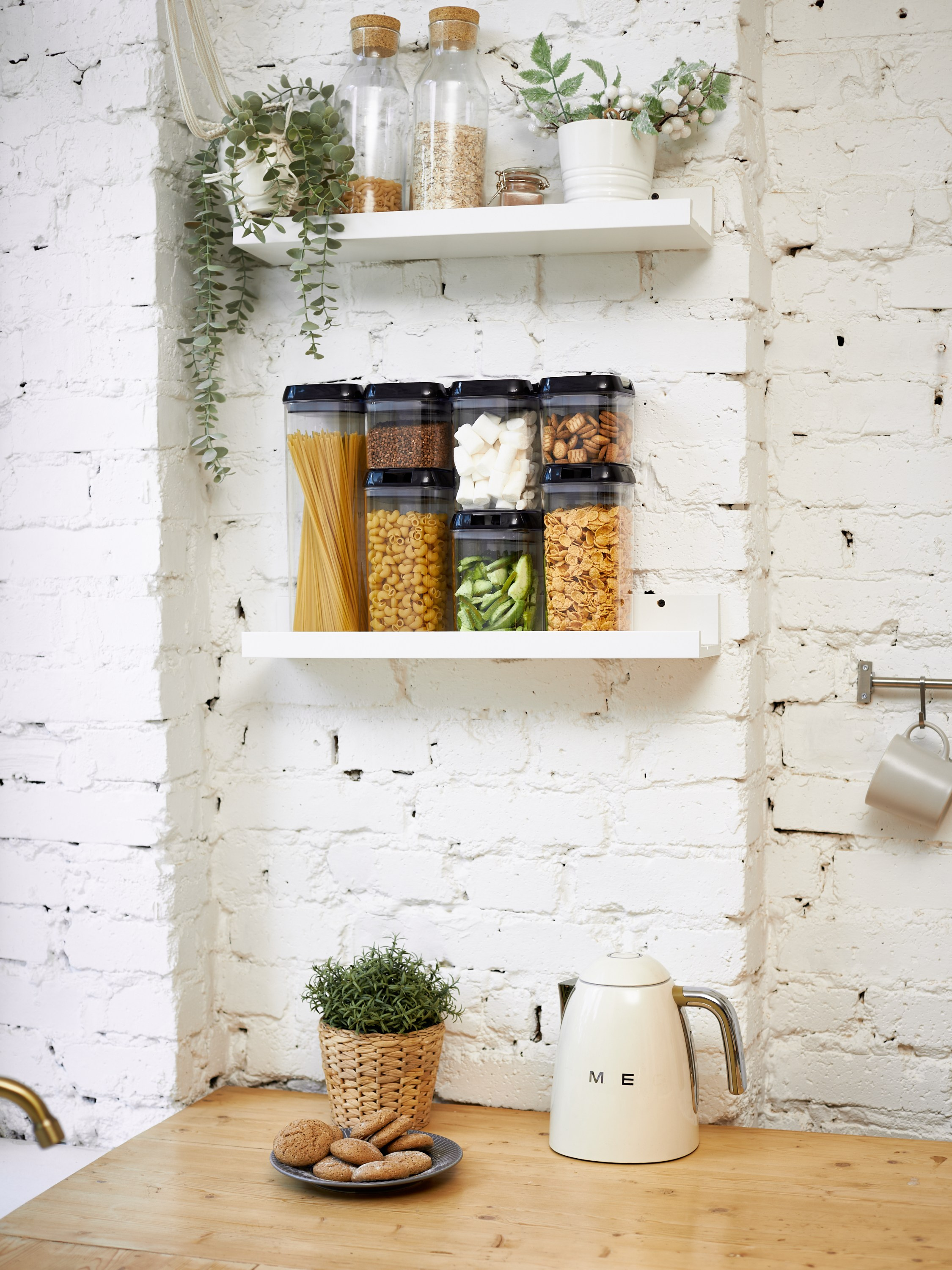 Контейнеры. Фотограф Екатеринбург Анастасия Жерновская | Маркетплейсы и нейрофото