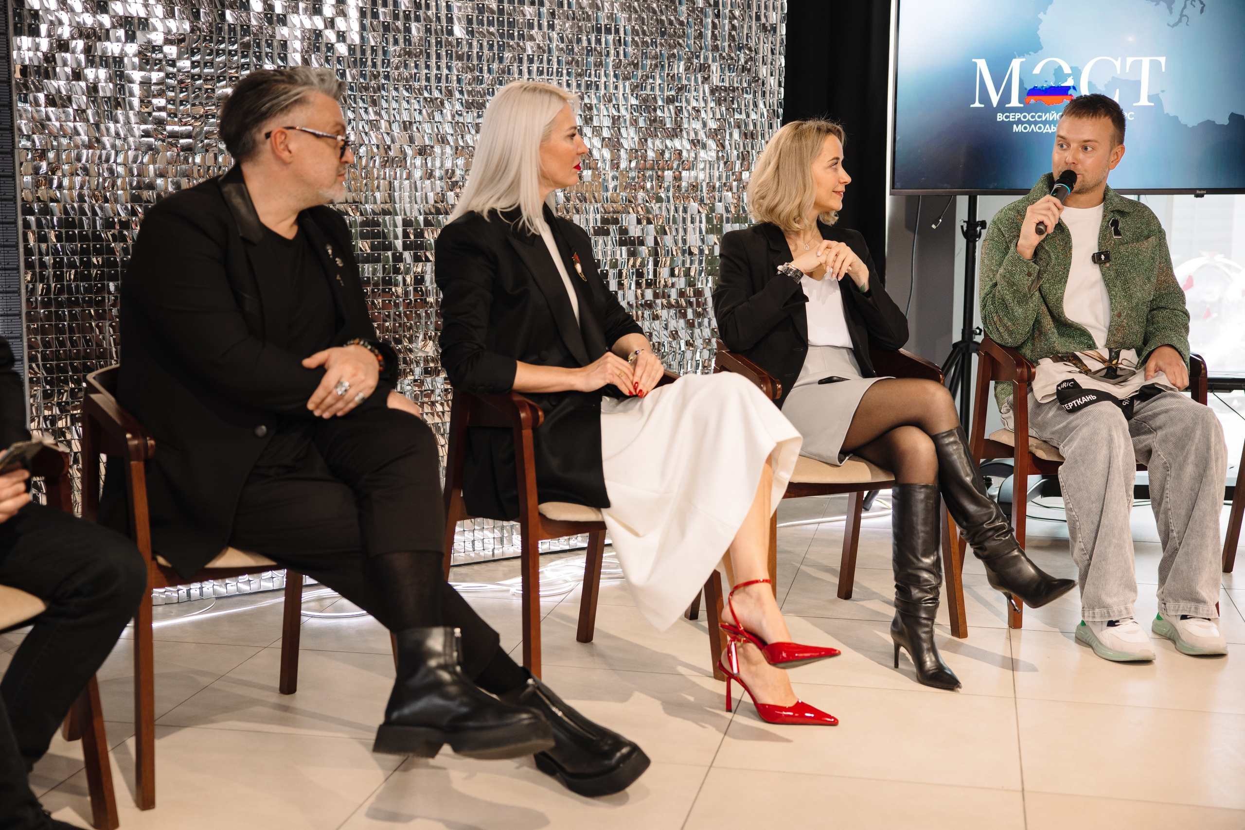 Пресс-конференция Всероссийского конкурса молодых талантов «МОСТ». Контент фотограф в Москве и области Елена Кулакова