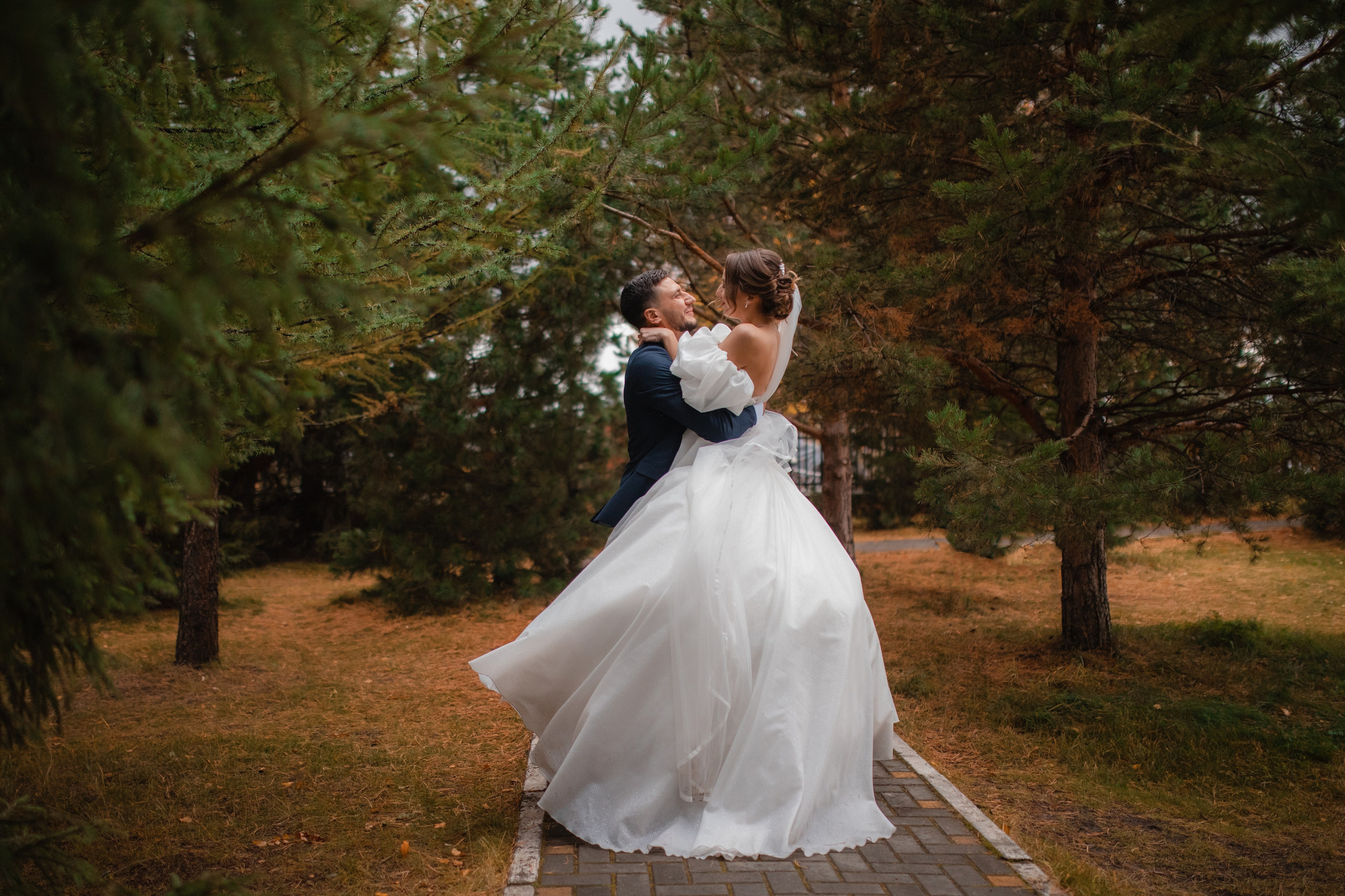 Ляйсан + Василий. Роман Урумбаев фотограф Нижневартовск