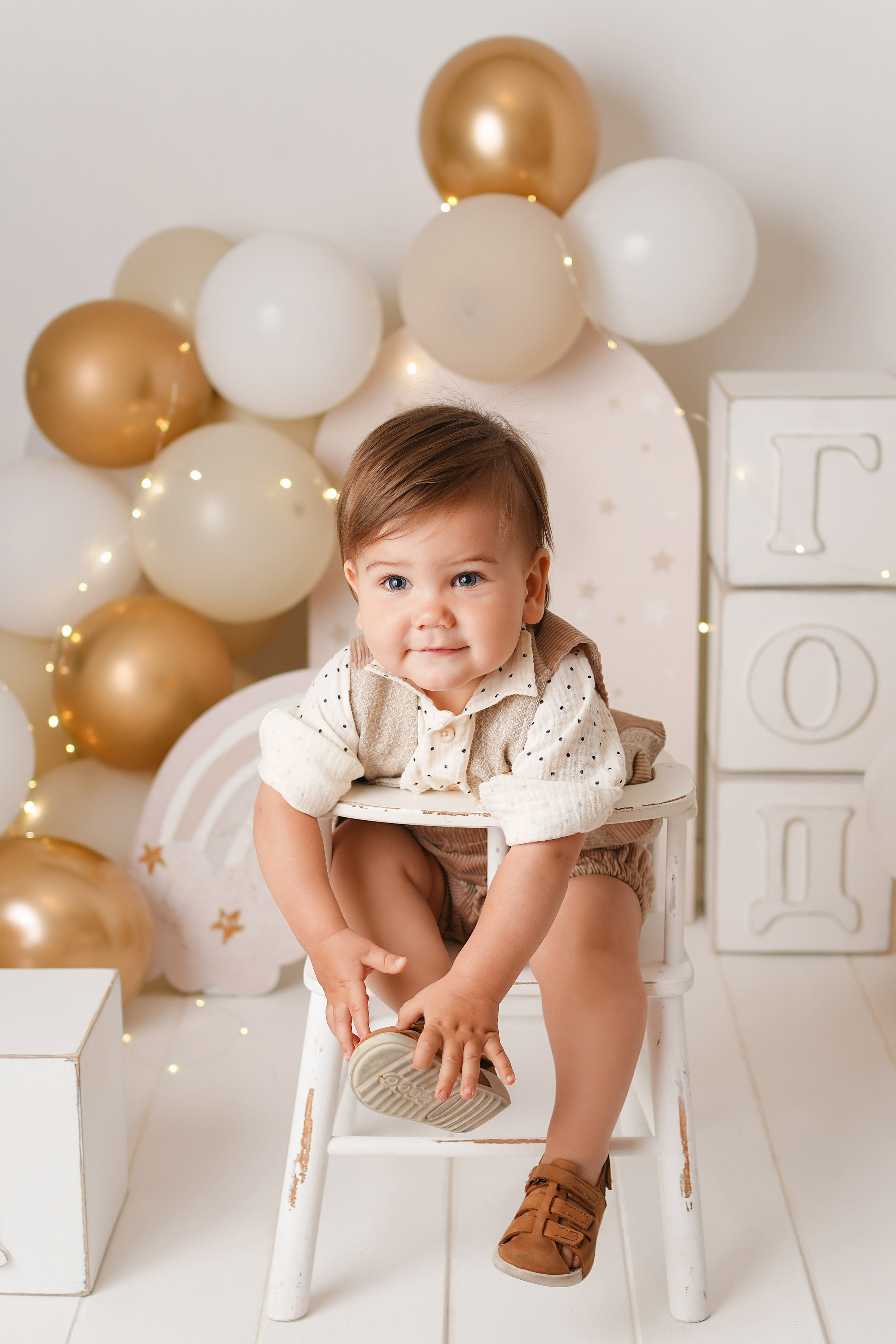 Детская фотосессия Первый годик Дамира. Детский фотограф и фотограф новорожденных в Калининград Оксана Иваний