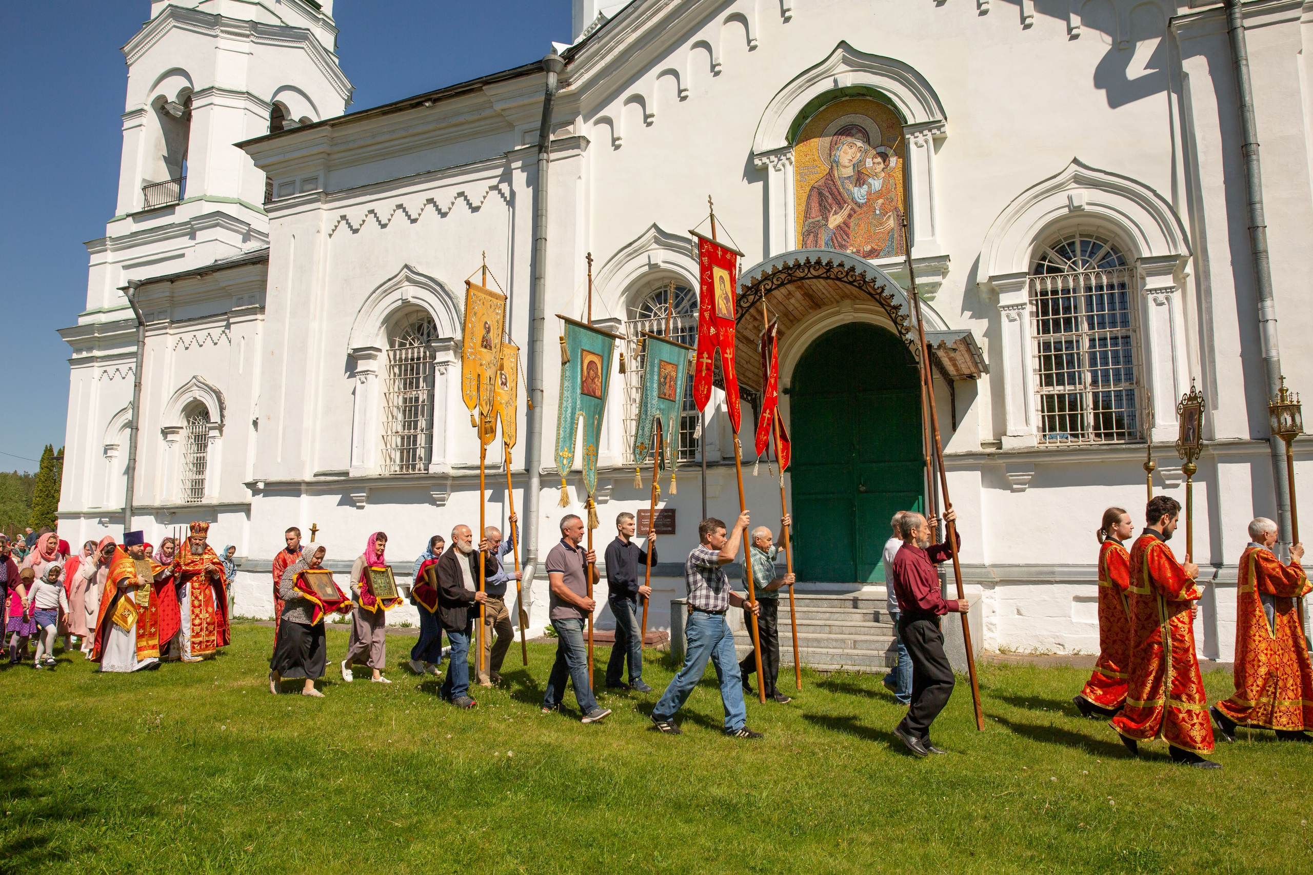 Крестный ход с Ашитково Воскресенский храм. Семейный и детский фотограф Анна Петракова
