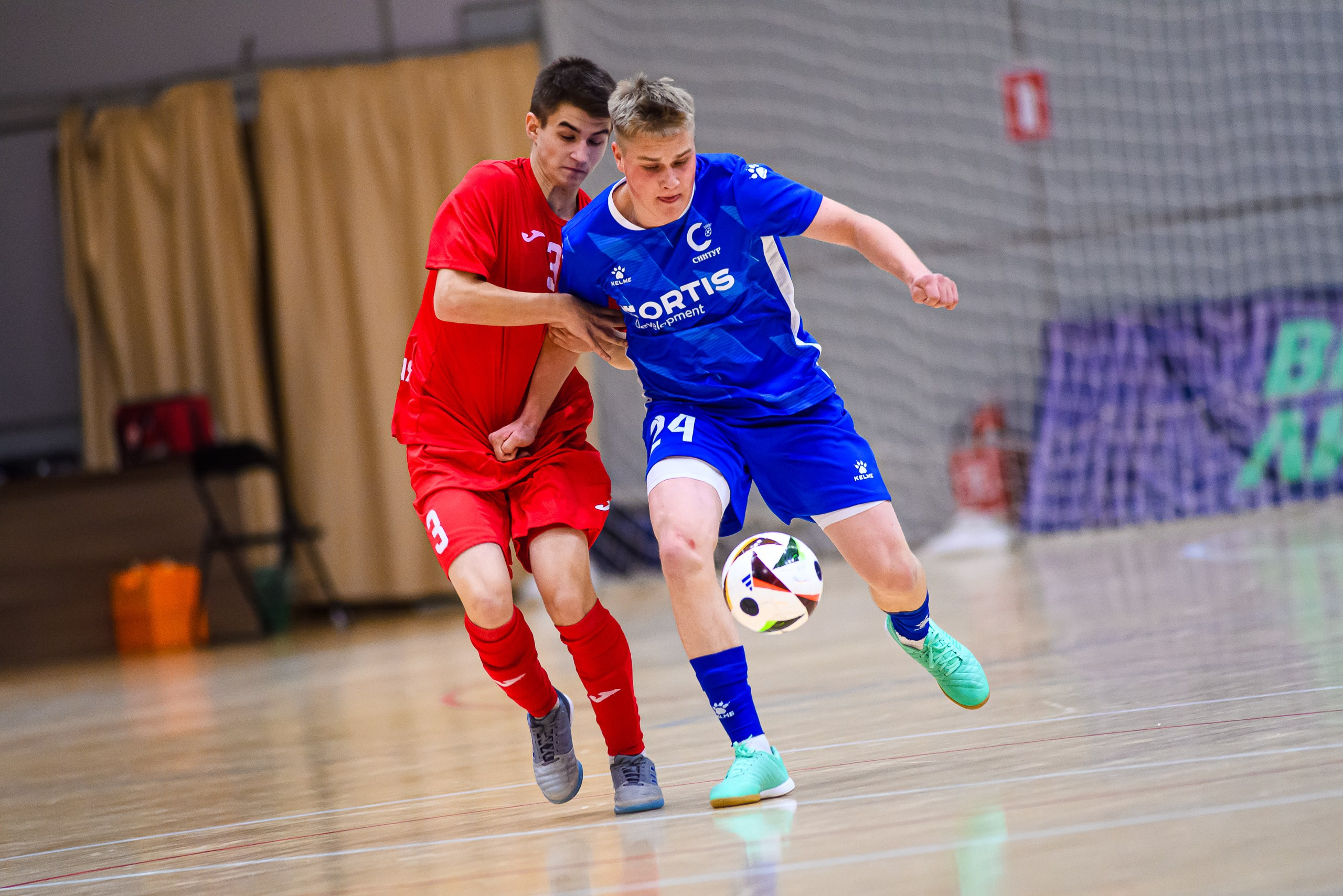 Высшая лига по футзалу — Сезон 2024-2025 — 2ой тур. Репортажный фотограф в Кемерово