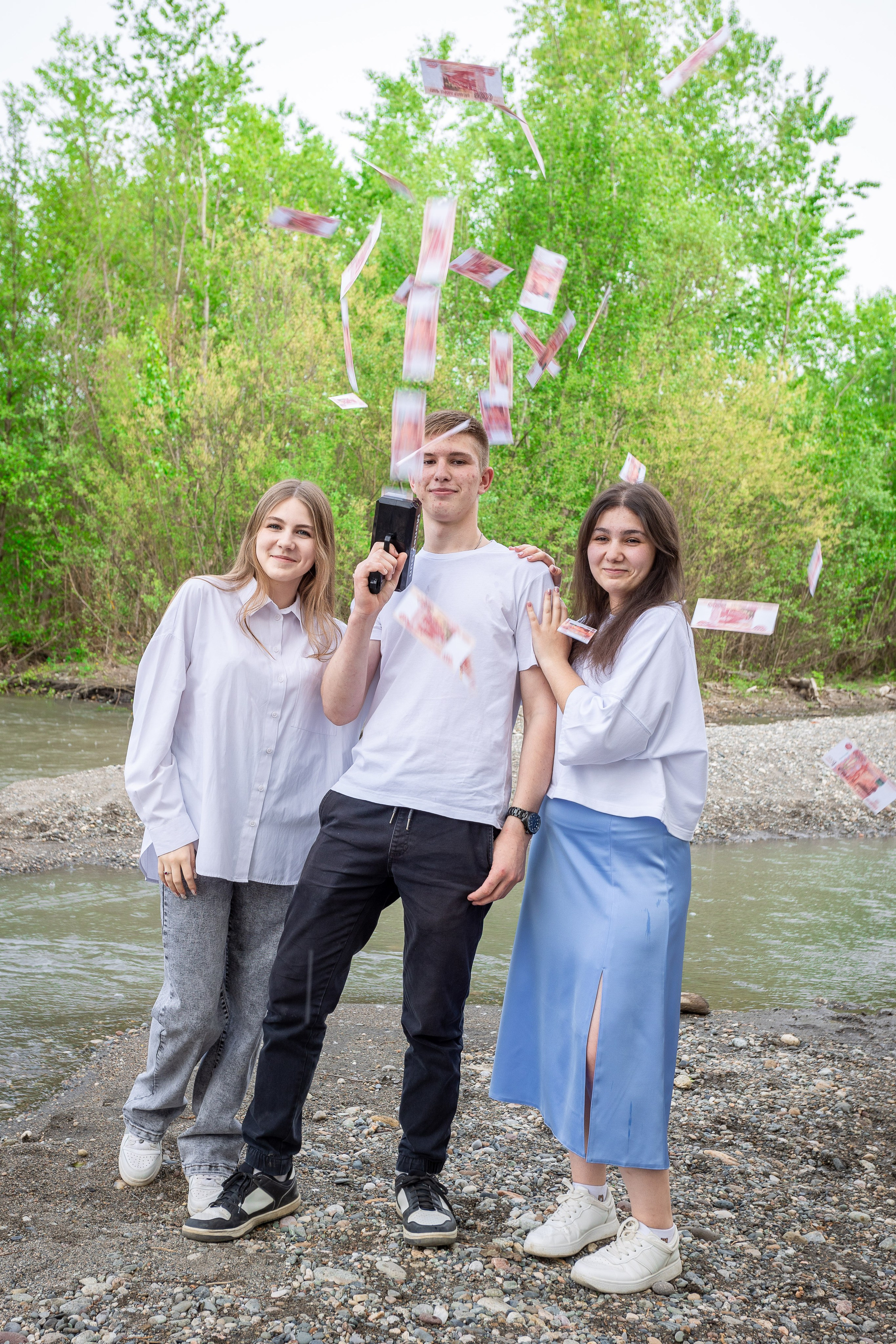Уличная фотосессия на выпускной альбом. Выпускные альбомы Майкоп, Краснодар Елена Золотарева