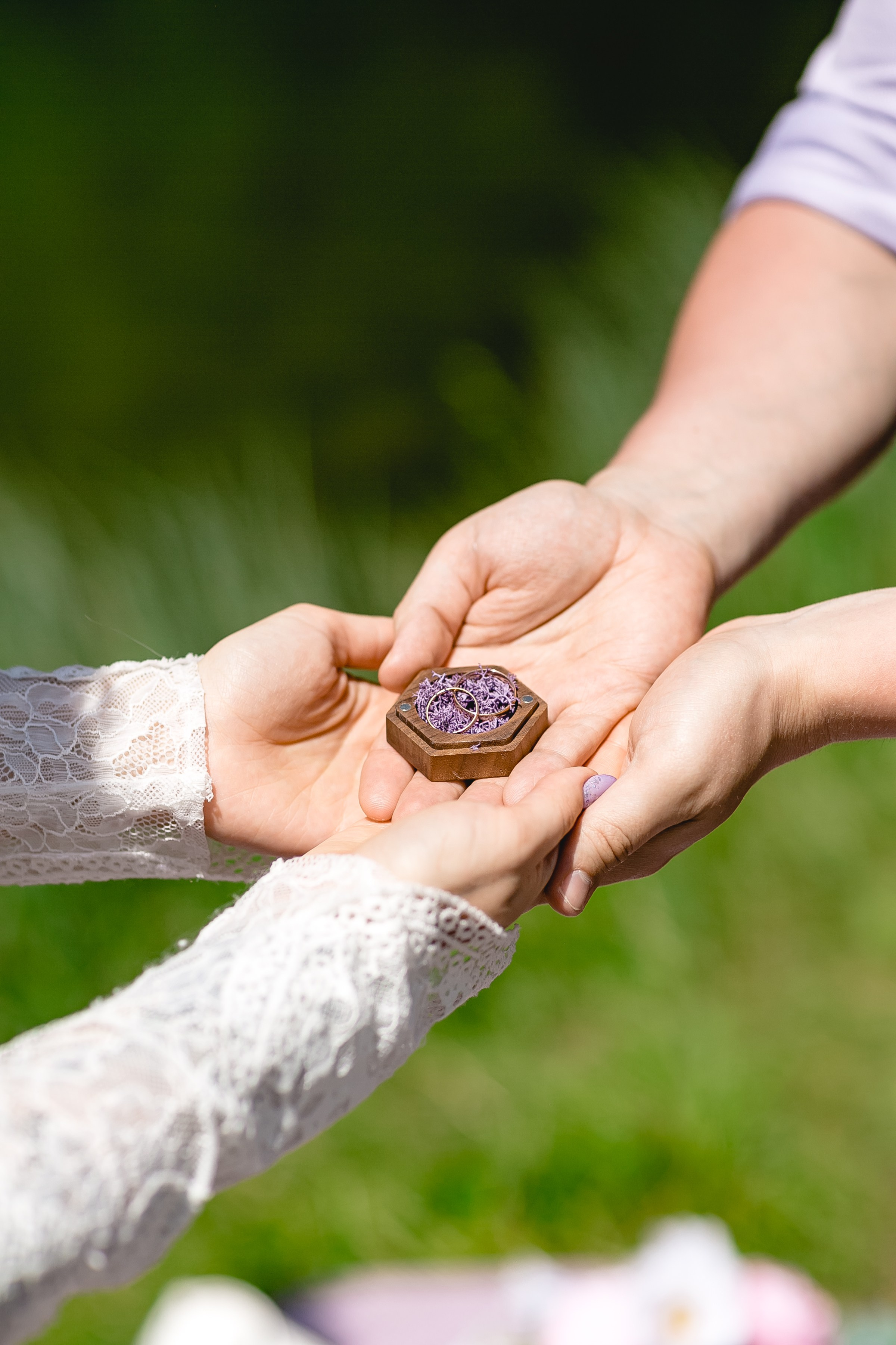 Свадебная фотосессия на пейзажных улицах Ставрополя - профессиональный фотограф