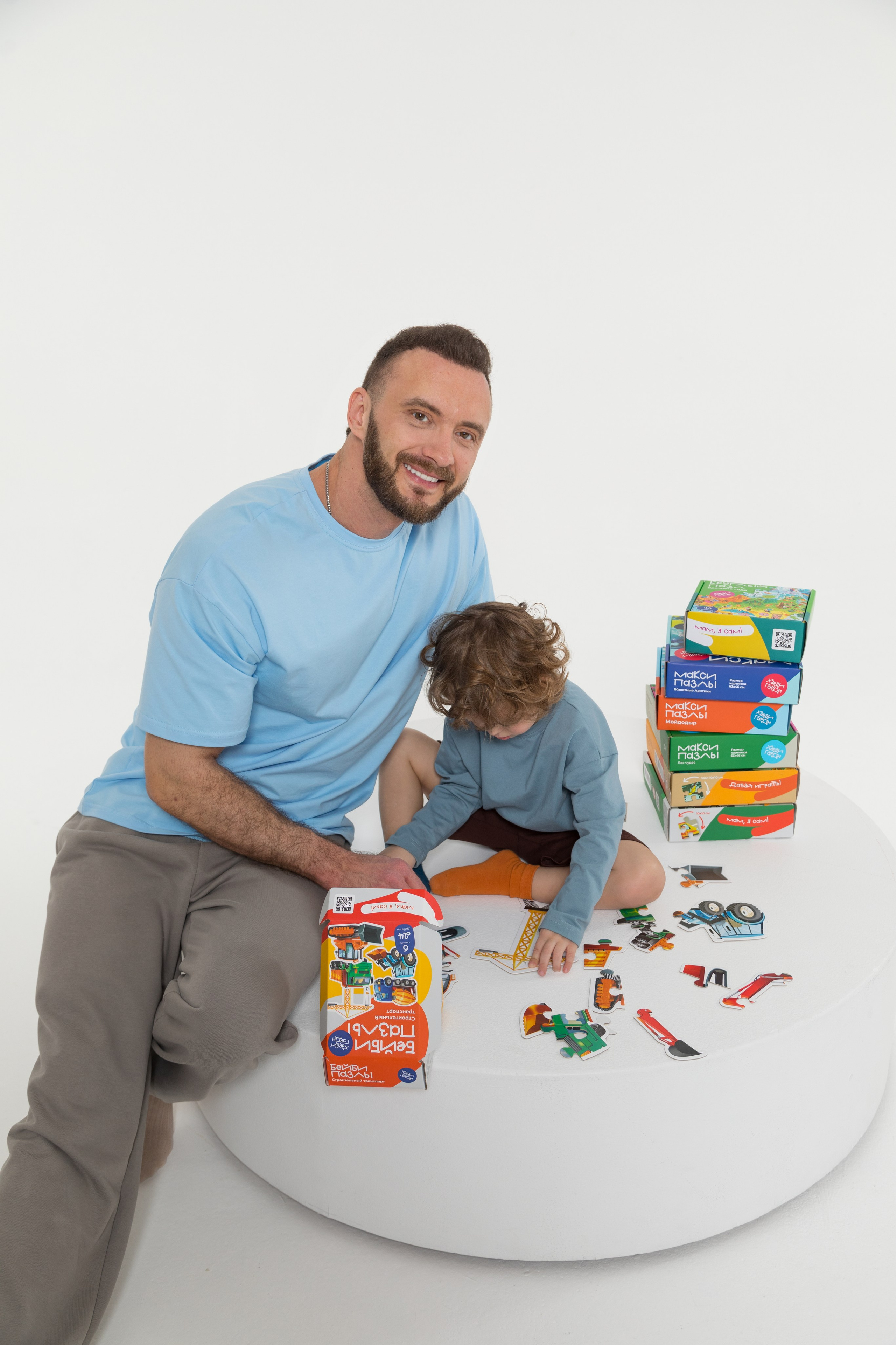 Имиджевая и каталожная съёмка для бренда детских пазлов. Детский и контент фотограф Надя Волкова Санкт-Петербург
