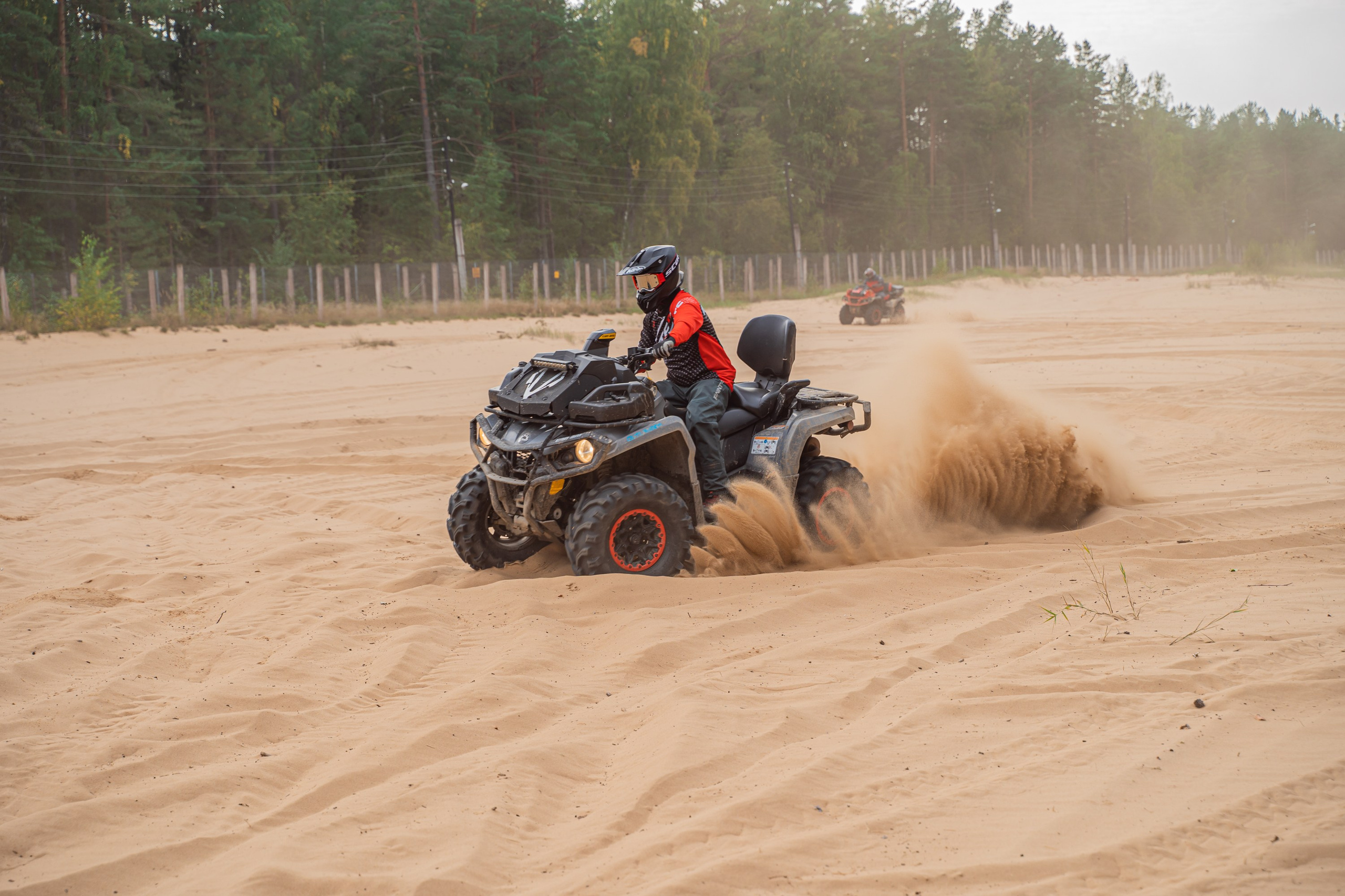 Квадровыезд —спортивный репортаж в Ленинградской области. Свадебный, семейный, портретный, репортажный фотограф в Санкт-Петербурге