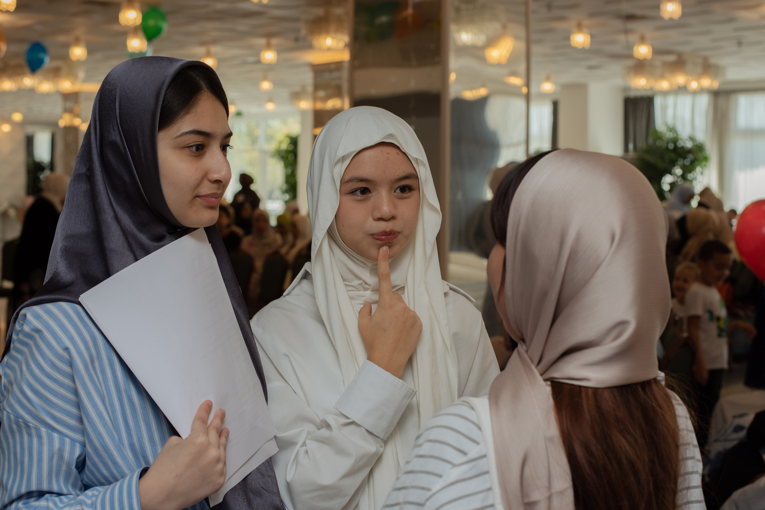 Выпускной в Евразийской женской гуманитарной академии. Лина Курочка — ваш фотограф