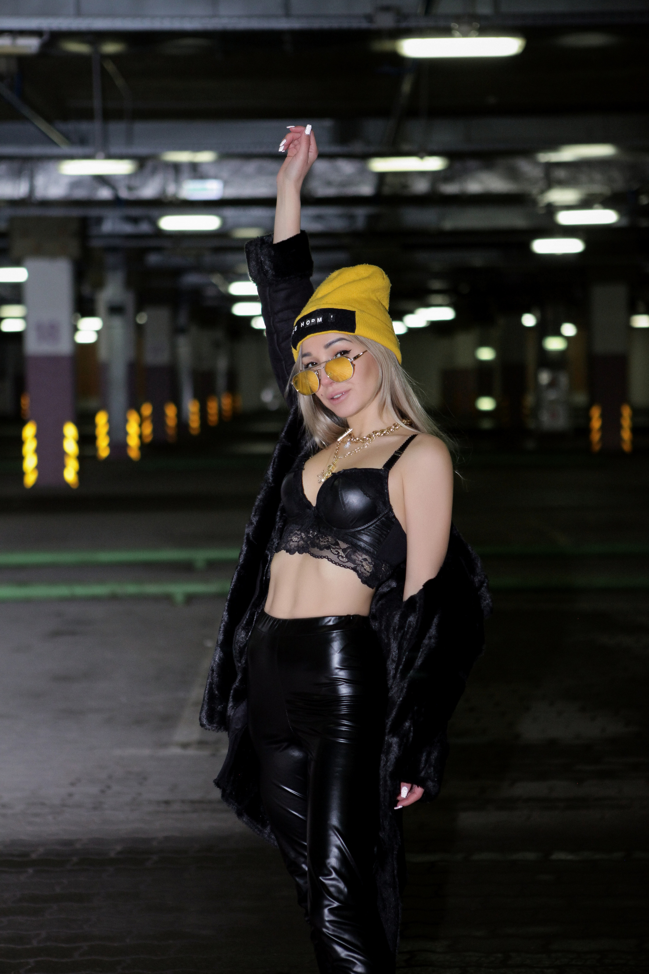 Фотосессия на парковке. Репортажный, семейный, свадебный, портретный фотограф