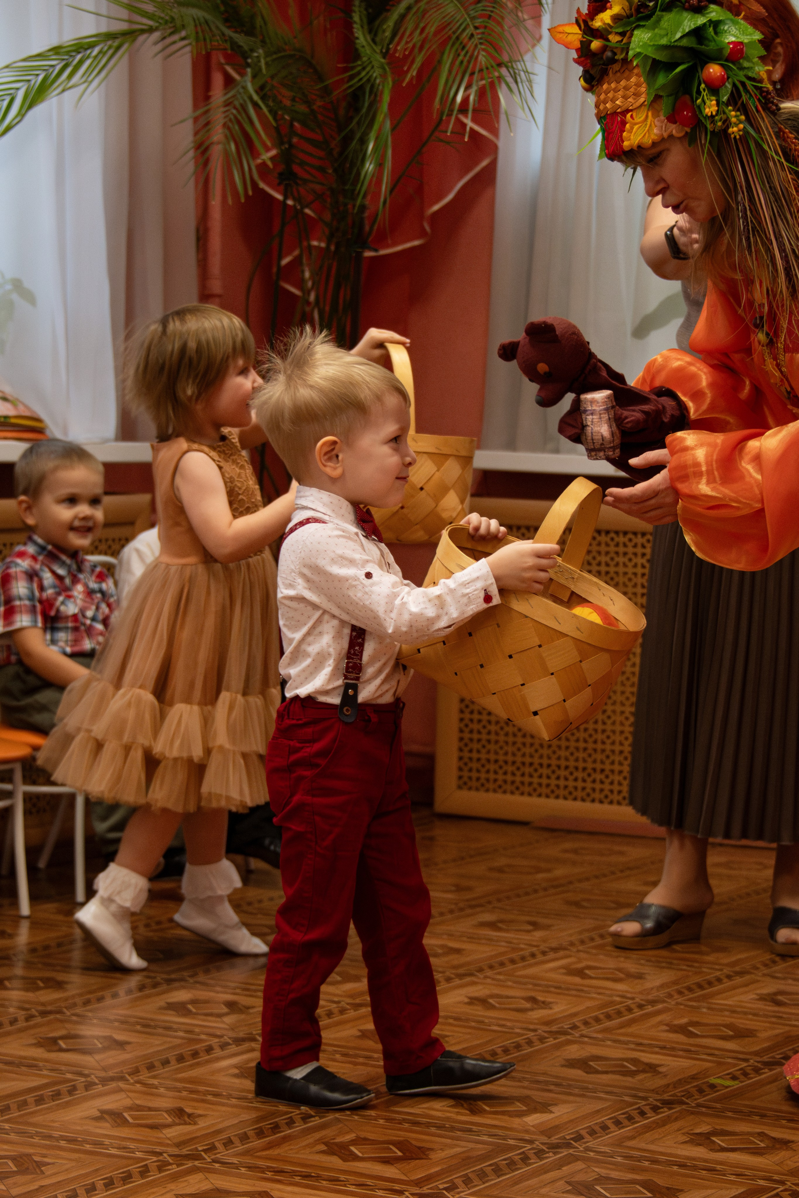 Праздник осени в детском саду. Фотограф в Санкт-Петербурге Ксения Яковчук