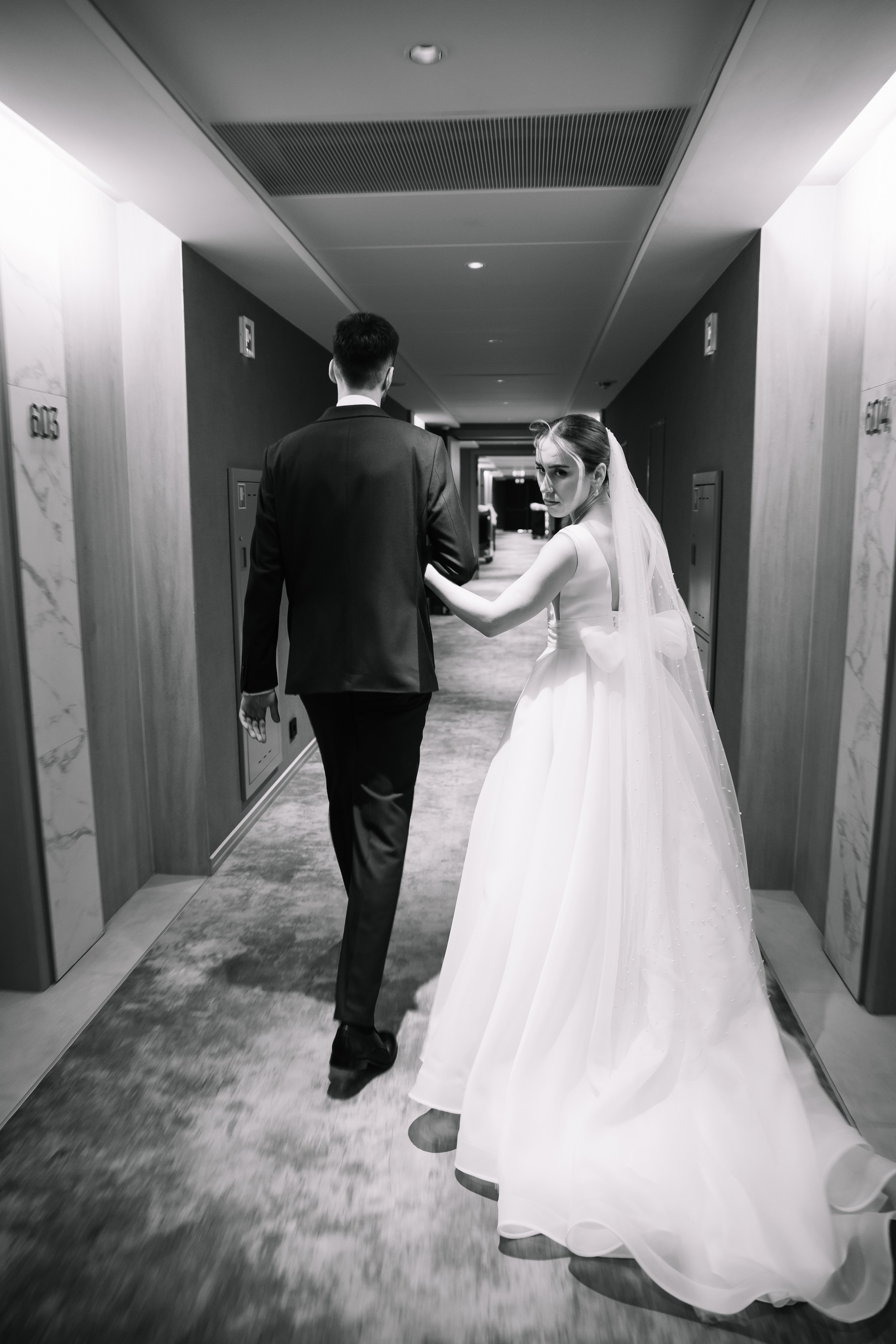 Владислав и Дарья. Свадебный фотограф и видеограф в Омске — Виталий и Алёна Орлянд