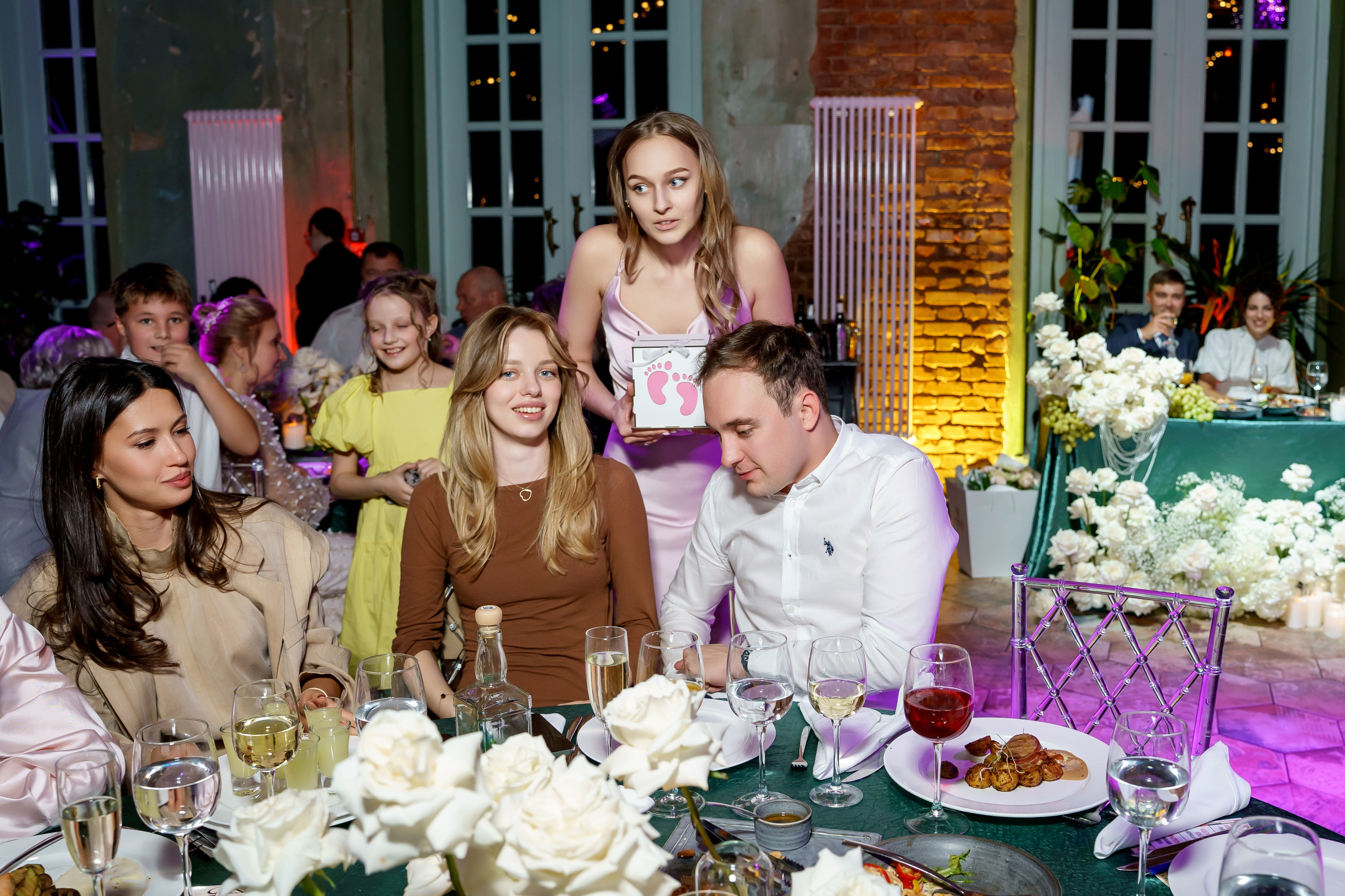 Александра и Иван. Свадебный банкет Loft Hall. Фотограф и видеограф в Москве и Московской области Мария Вишня