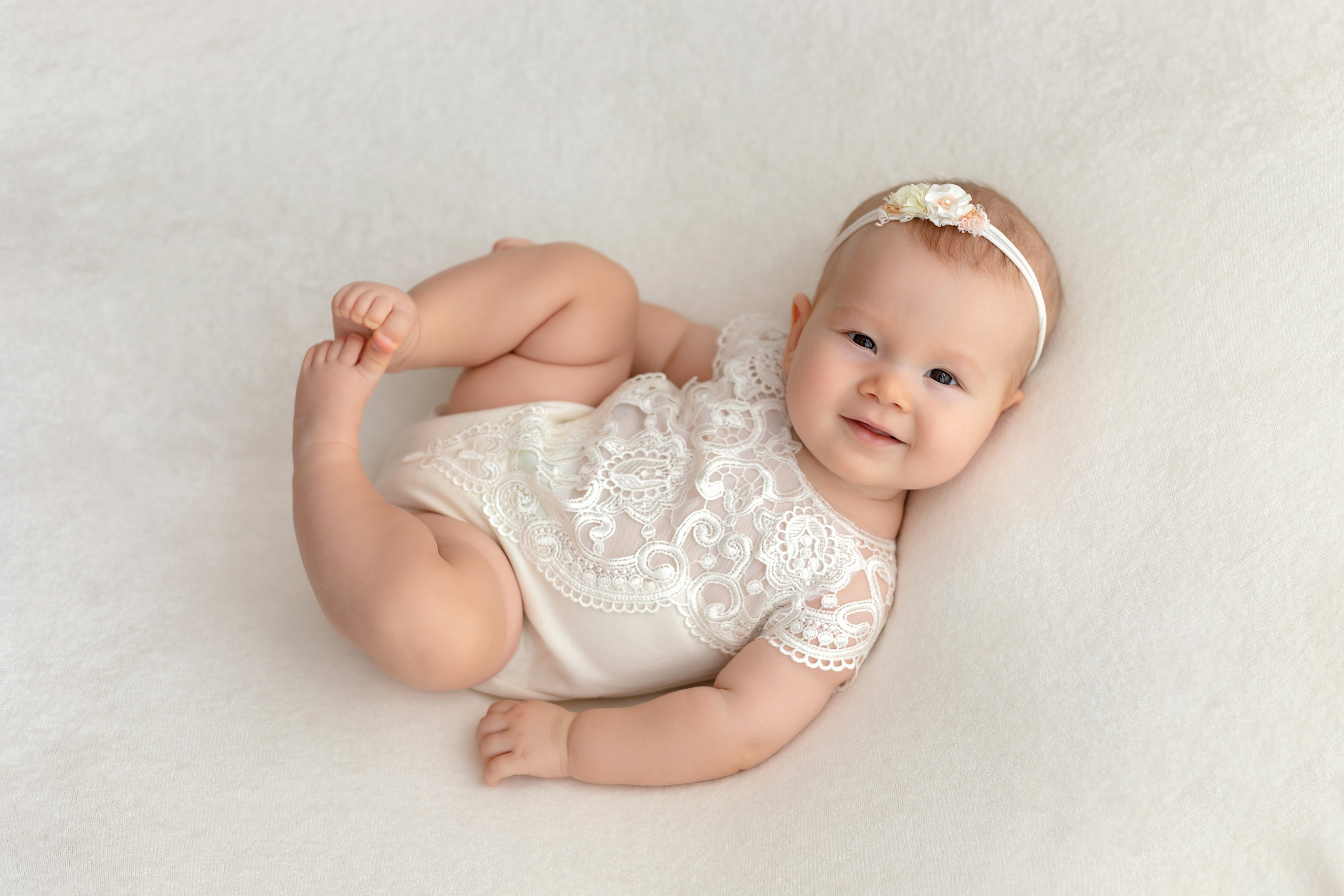 Малыши до года. Фотограф новорожденных в Тюмени