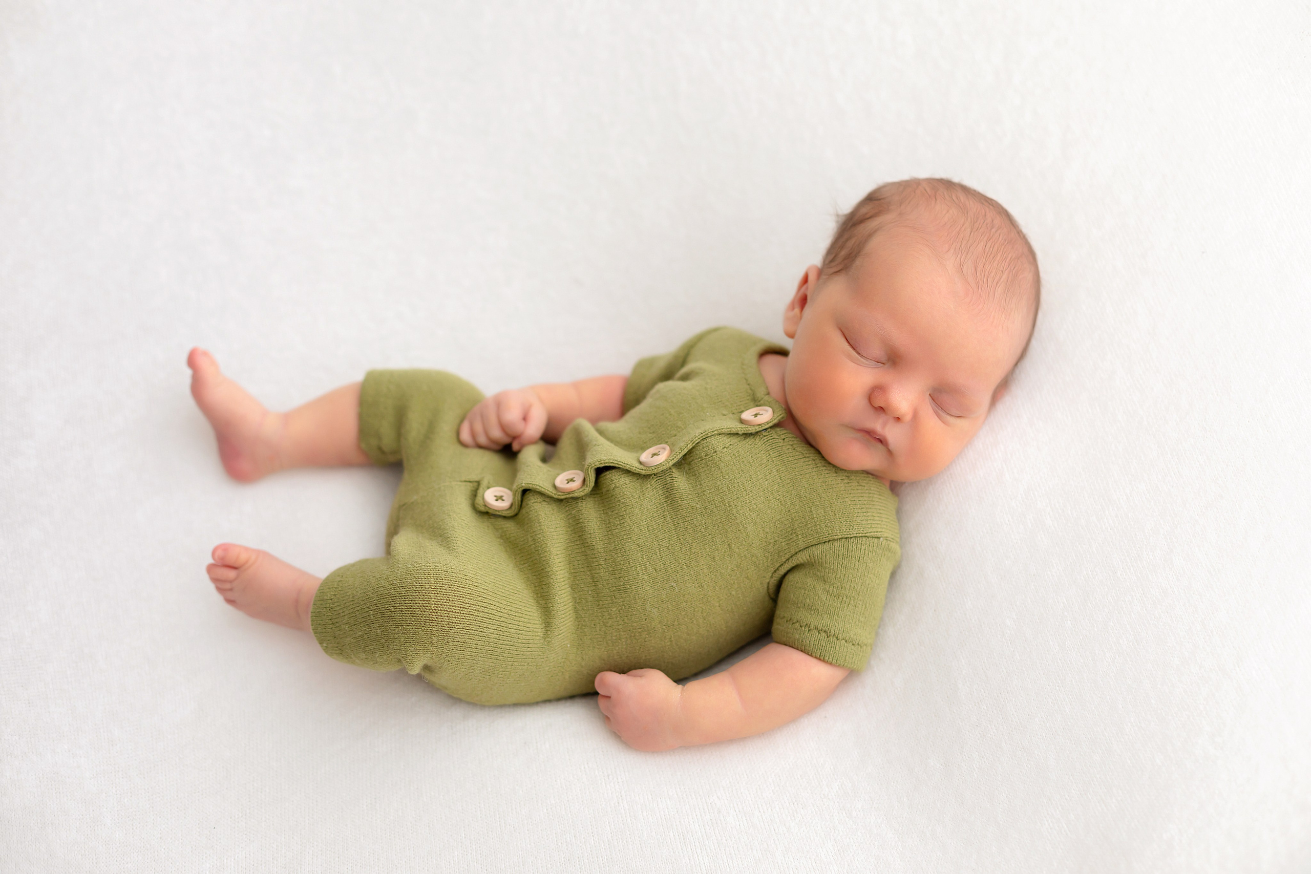 Новорожденные до 28 дней. Фотограф новорожденных в Тюмени
