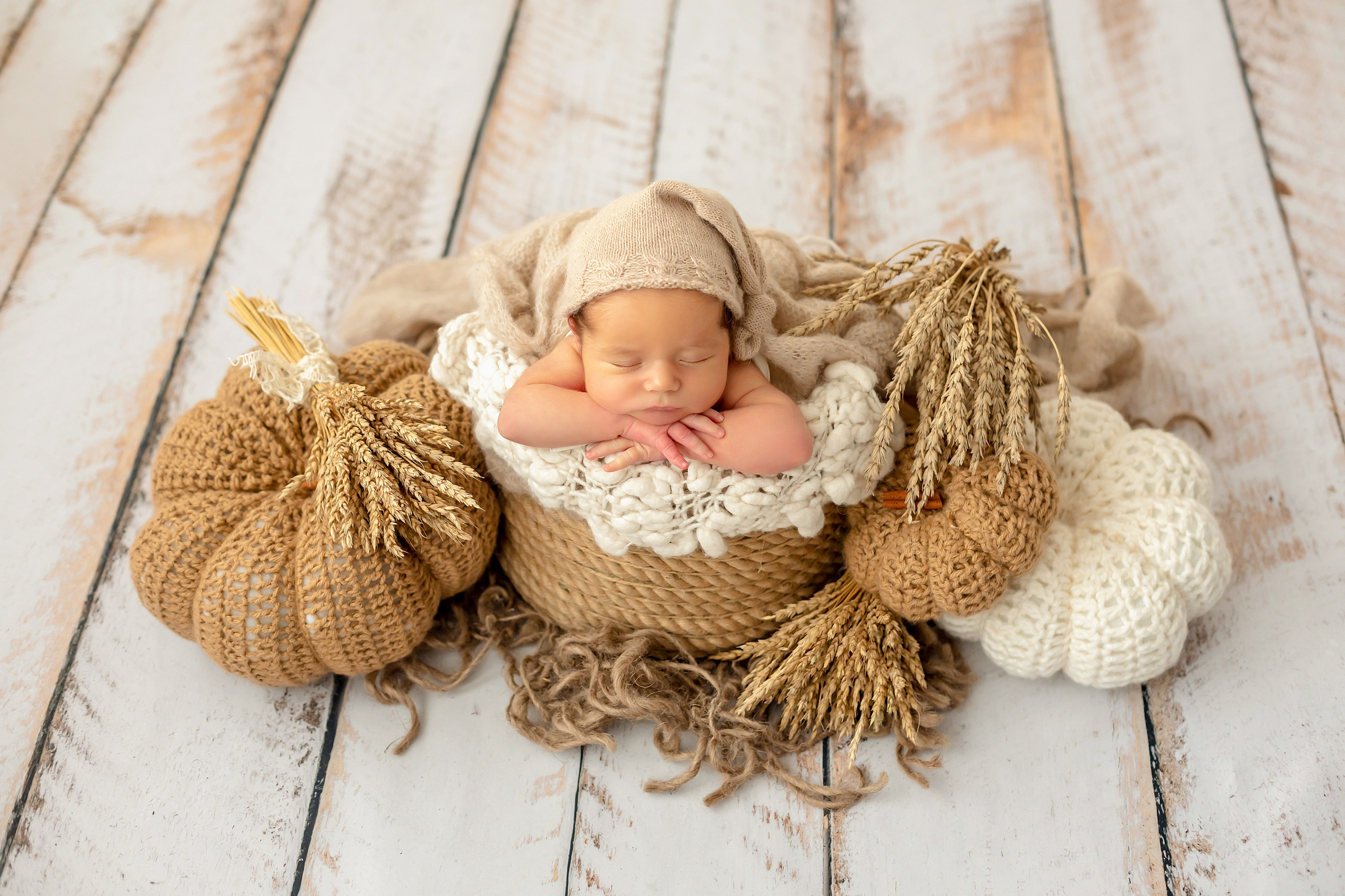 Новорожденные до 28 дней. Фотограф новорожденных в Тюмени