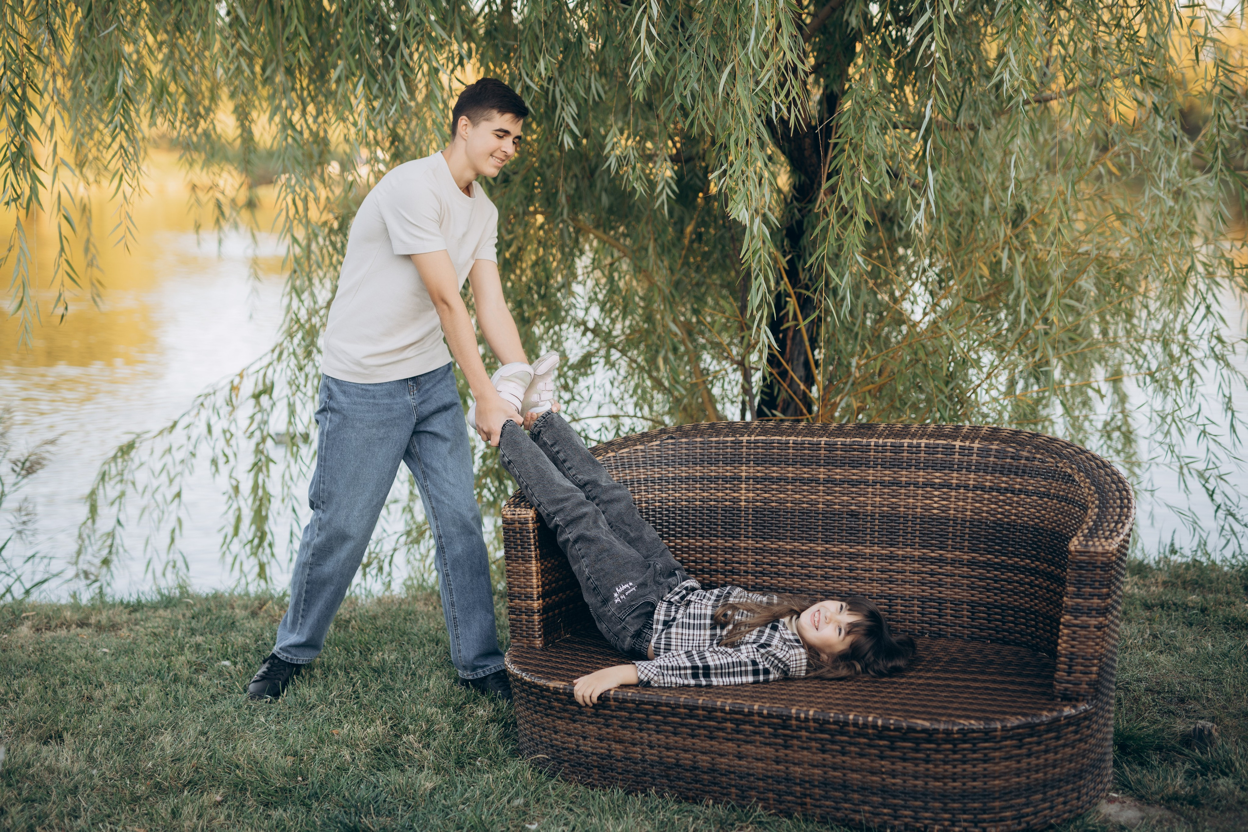 Красивая семья. Фотограф в Алматы Чалова Нафиса