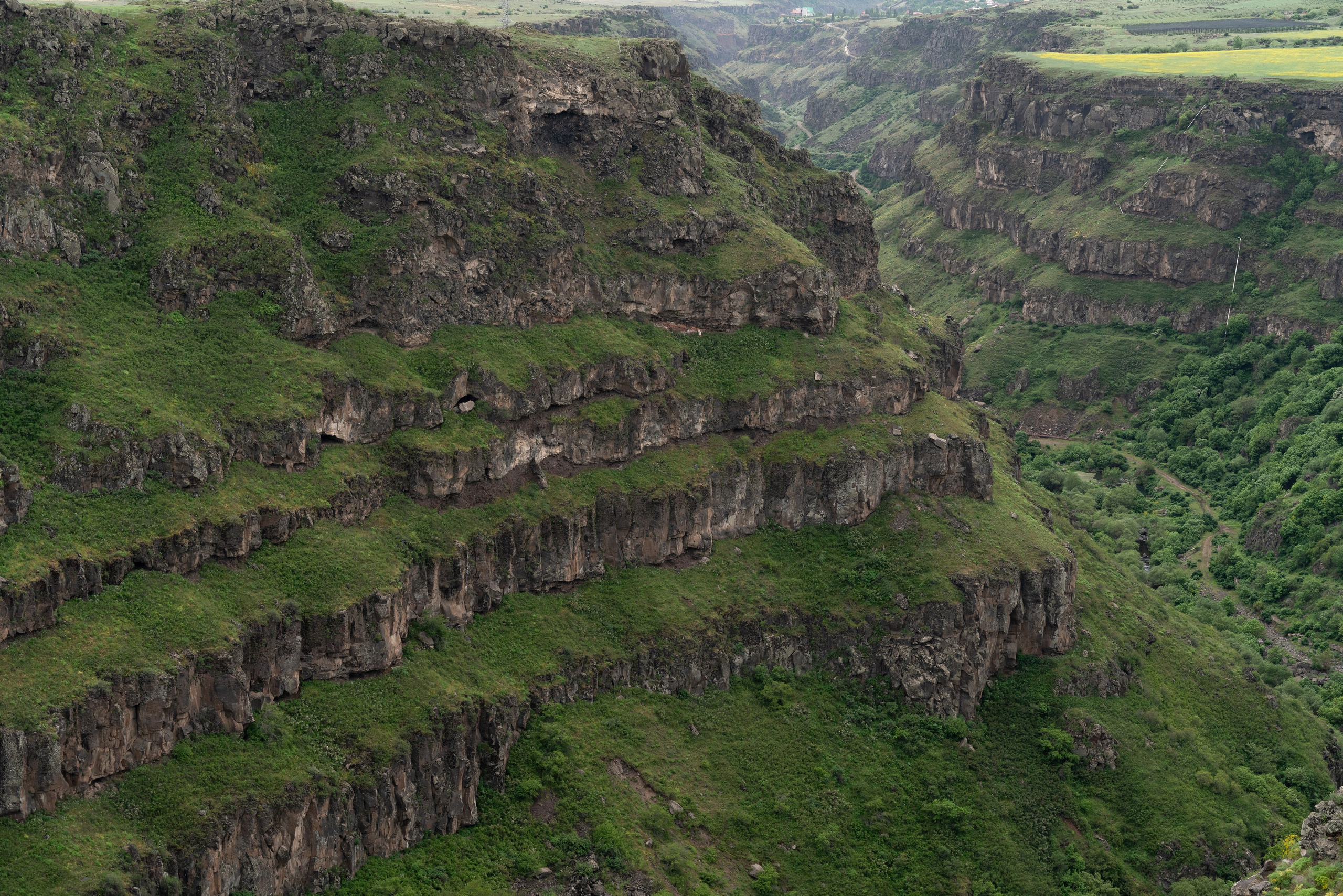 АРМЕНИЯ. ПОБУДЬ ЗДЕСЬ И ЦЕЛЕЕ БУДЕТ ЭТОТ МИР