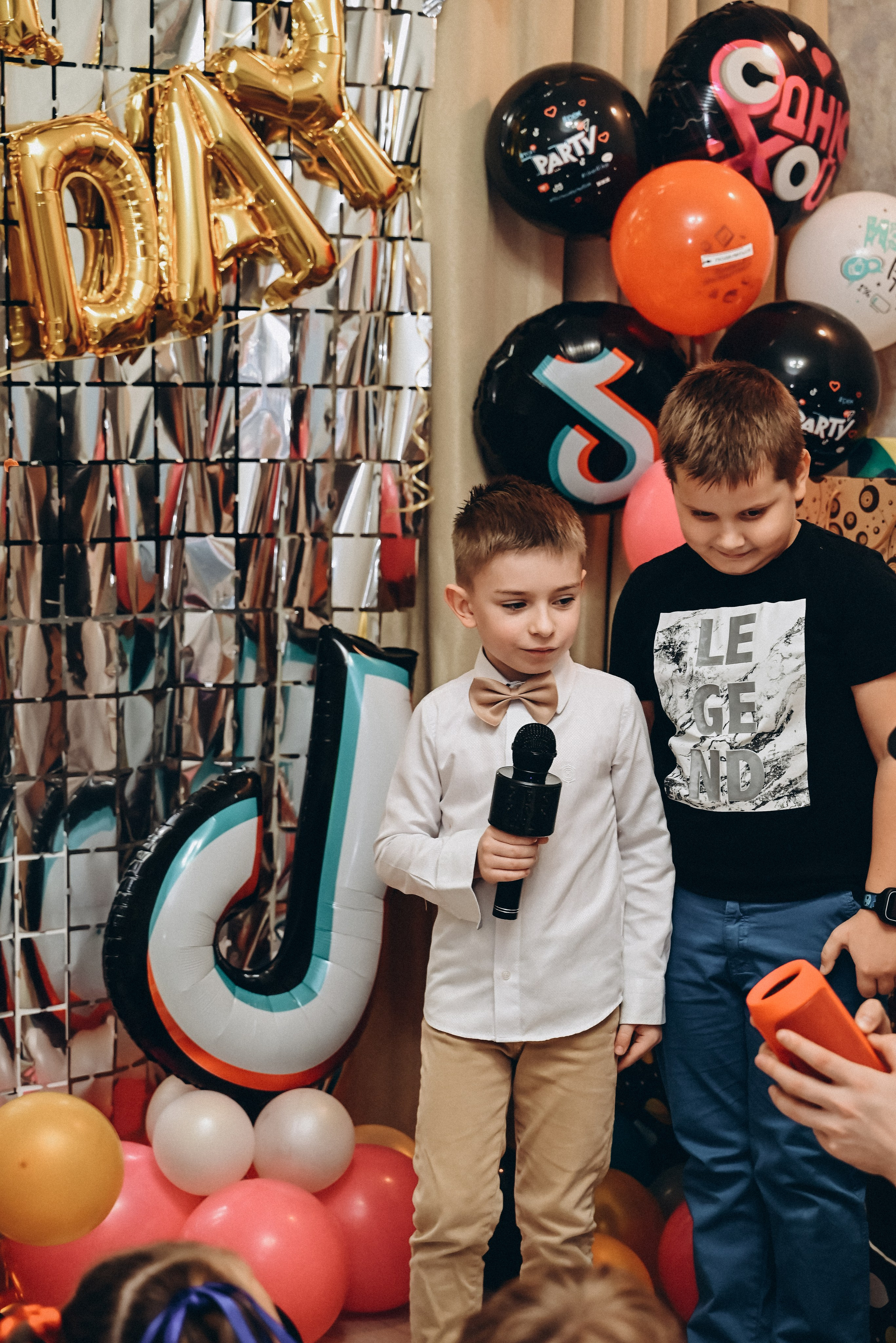 TikTok вечеринка дома. Семейный фотограф в Минске Дарья Дреко