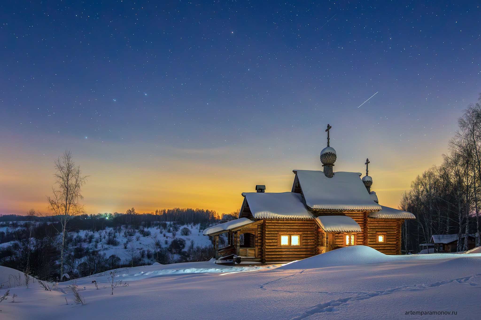 Церковь Михаила Архангела. Фотохудожник Артём Парамонов