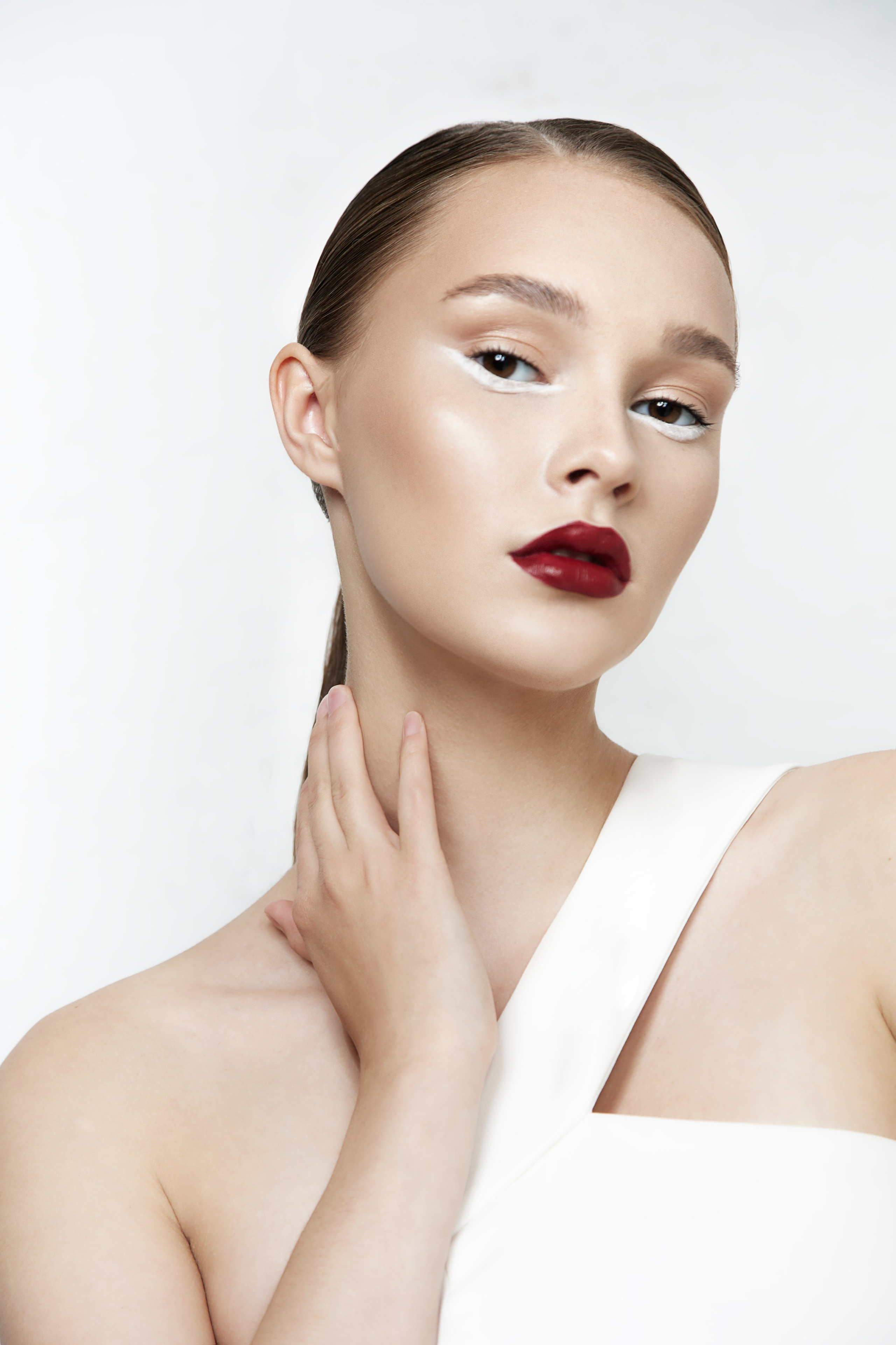 EE eCommerce. Maria Poleshchuk, commercial photographer in Sydney